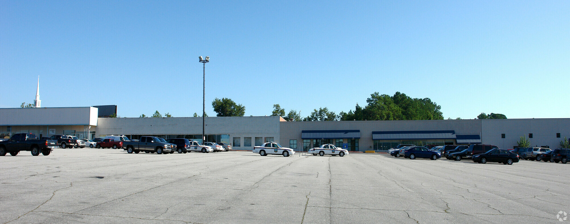 Ground Lease in high-traffic retail strip (Columbia, SC) 3