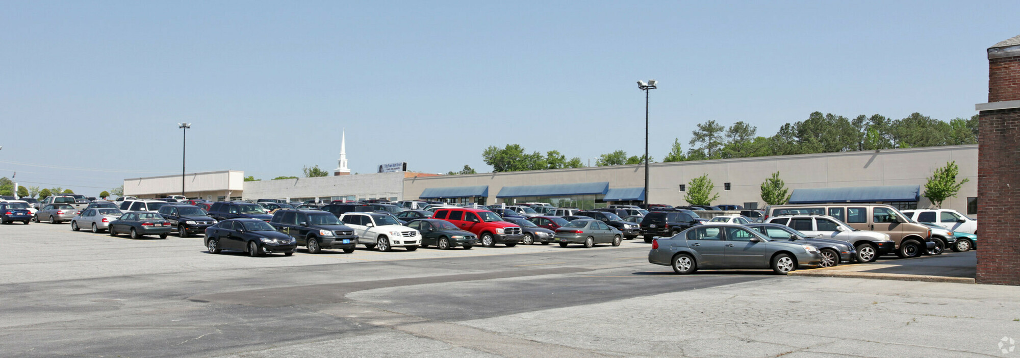 Ground Lease in high-traffic retail strip (Columbia, SC) 4