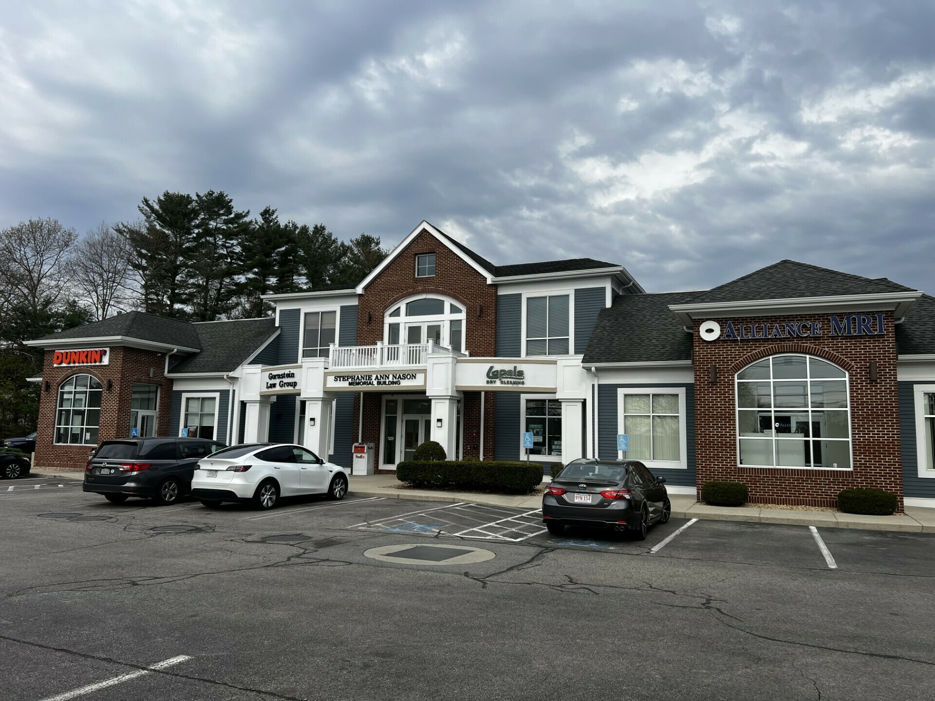 Photo 1