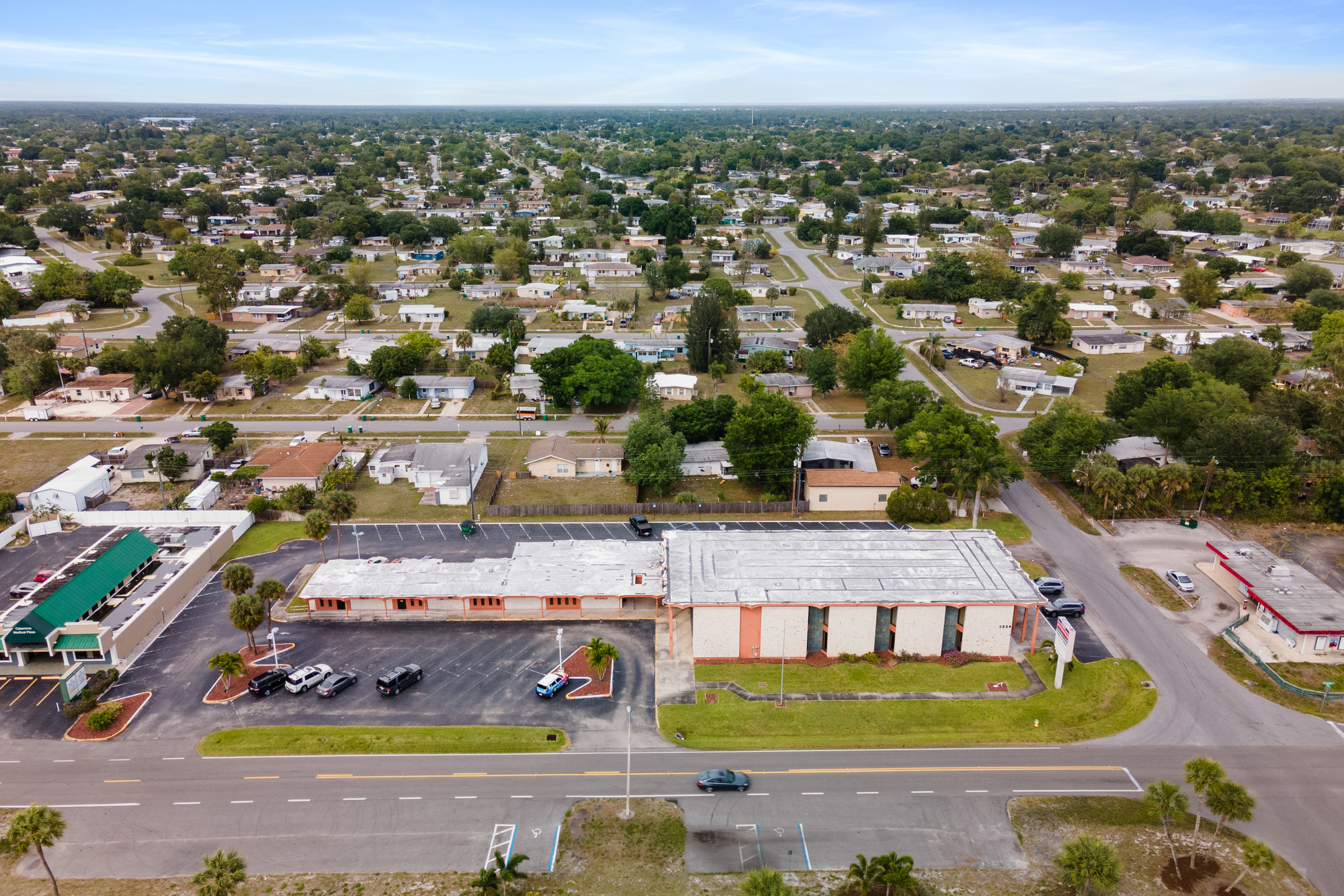 3524 Tamiami Trail - photo 2 of 10