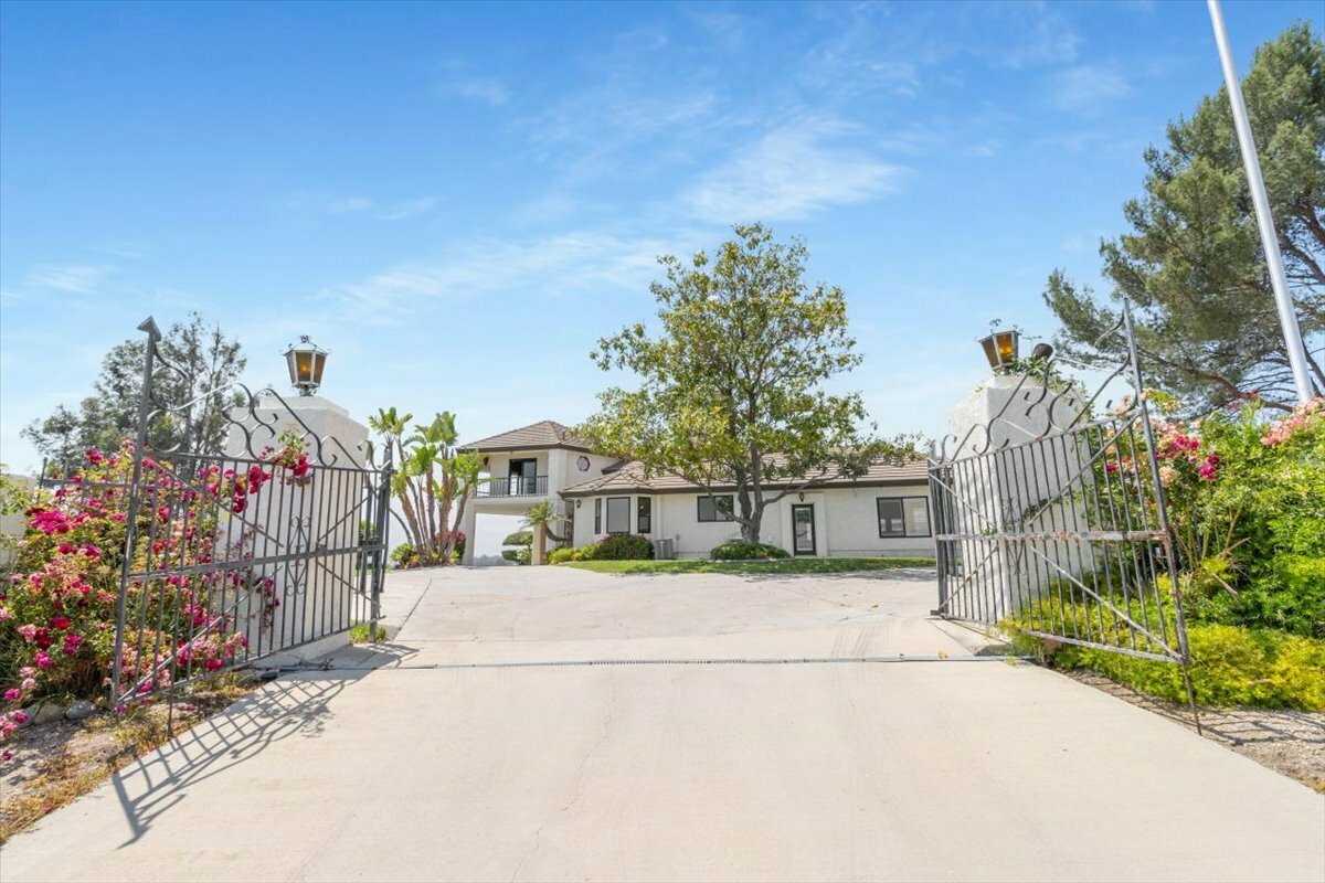 Roseland Ave Moorpark 3