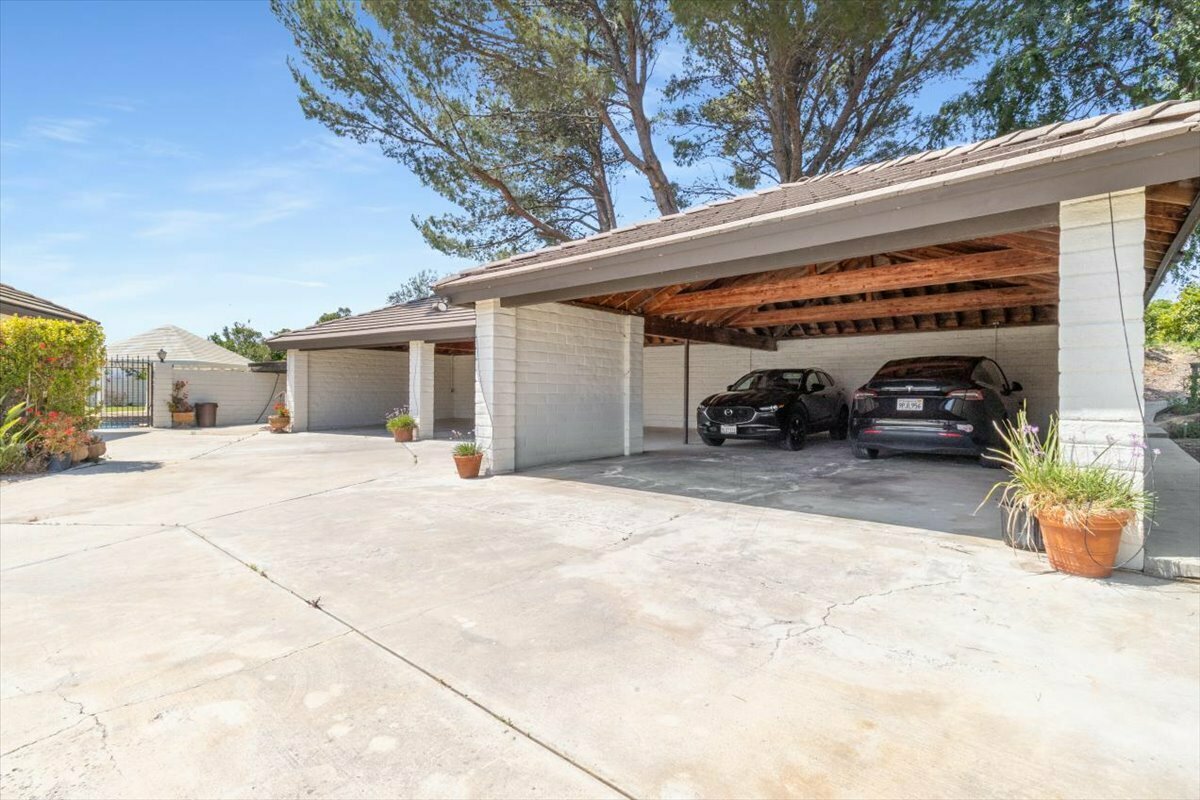 Roseland Ave Moorpark 5