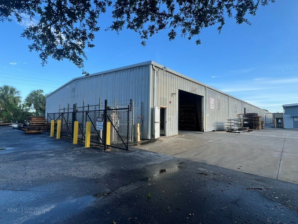 6012 31st St E, Bradenton, FL 34203