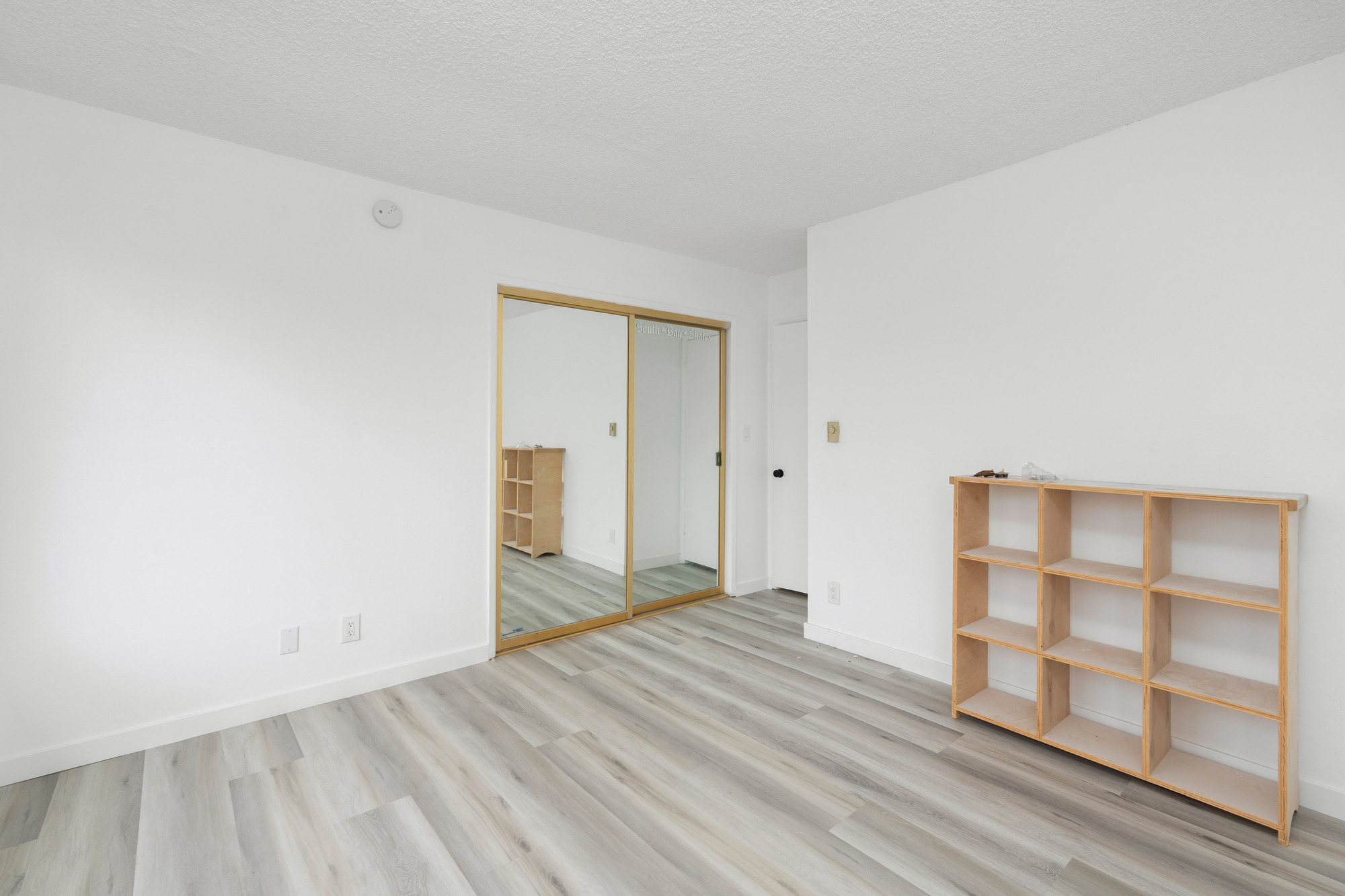 935 W 10th St thumbnail 14