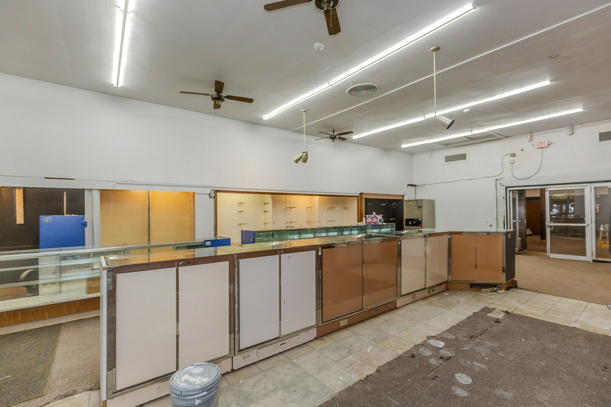 Prime Commercial Property Opportunity in Up-and-Coming Arctic Section 5
