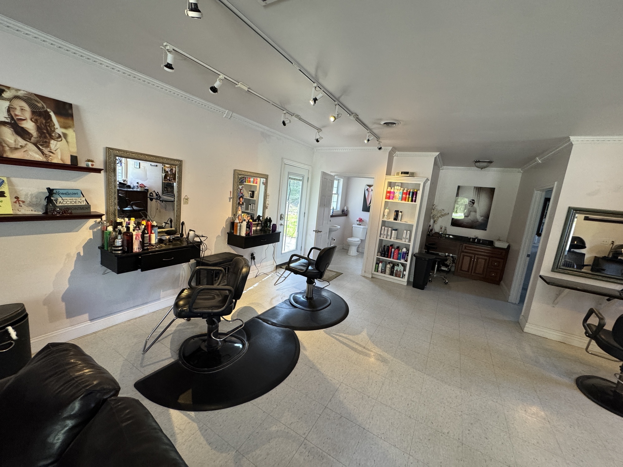 Photo 11