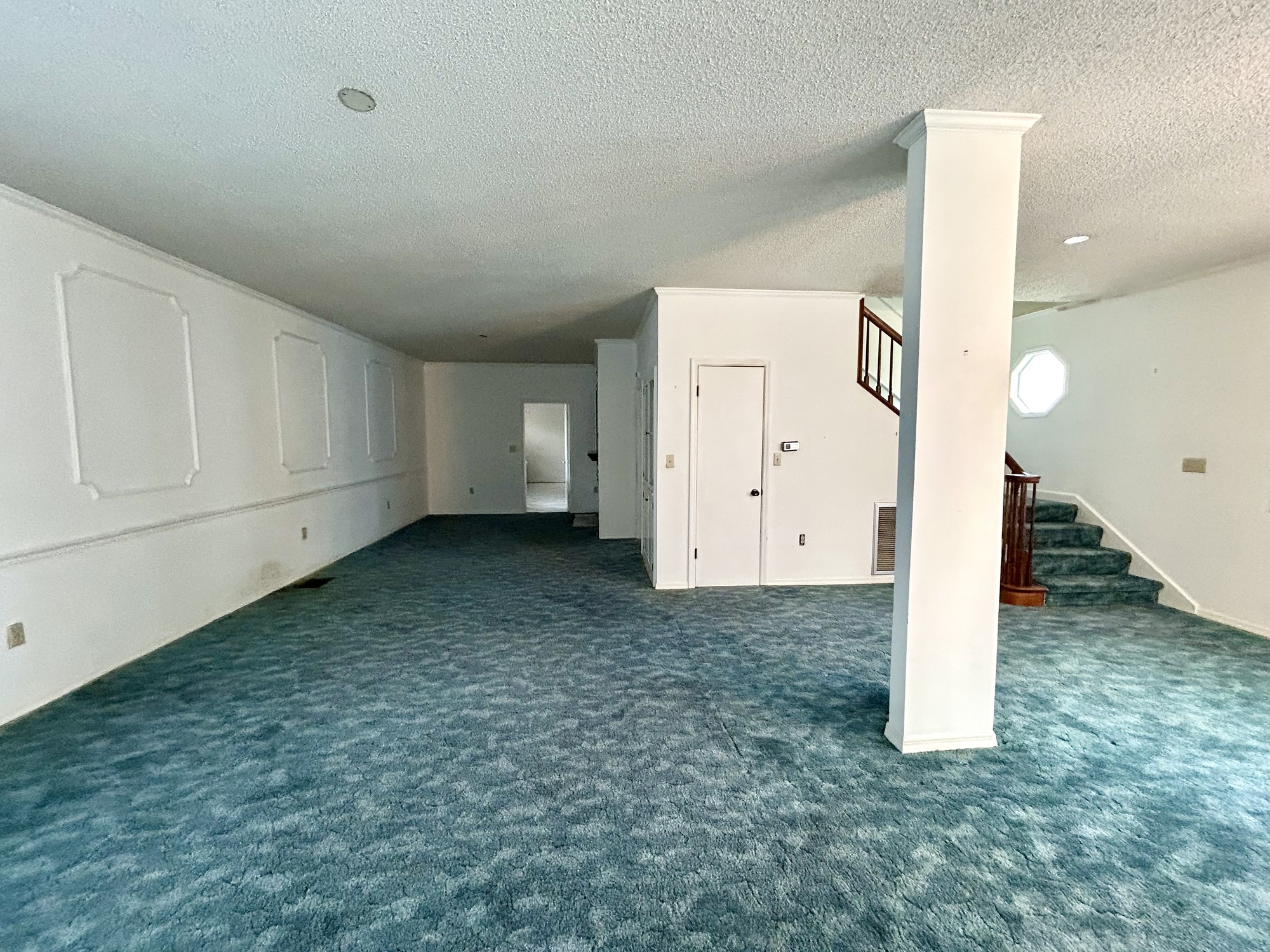 2714 Manatee Ave W - photo 5 of 11