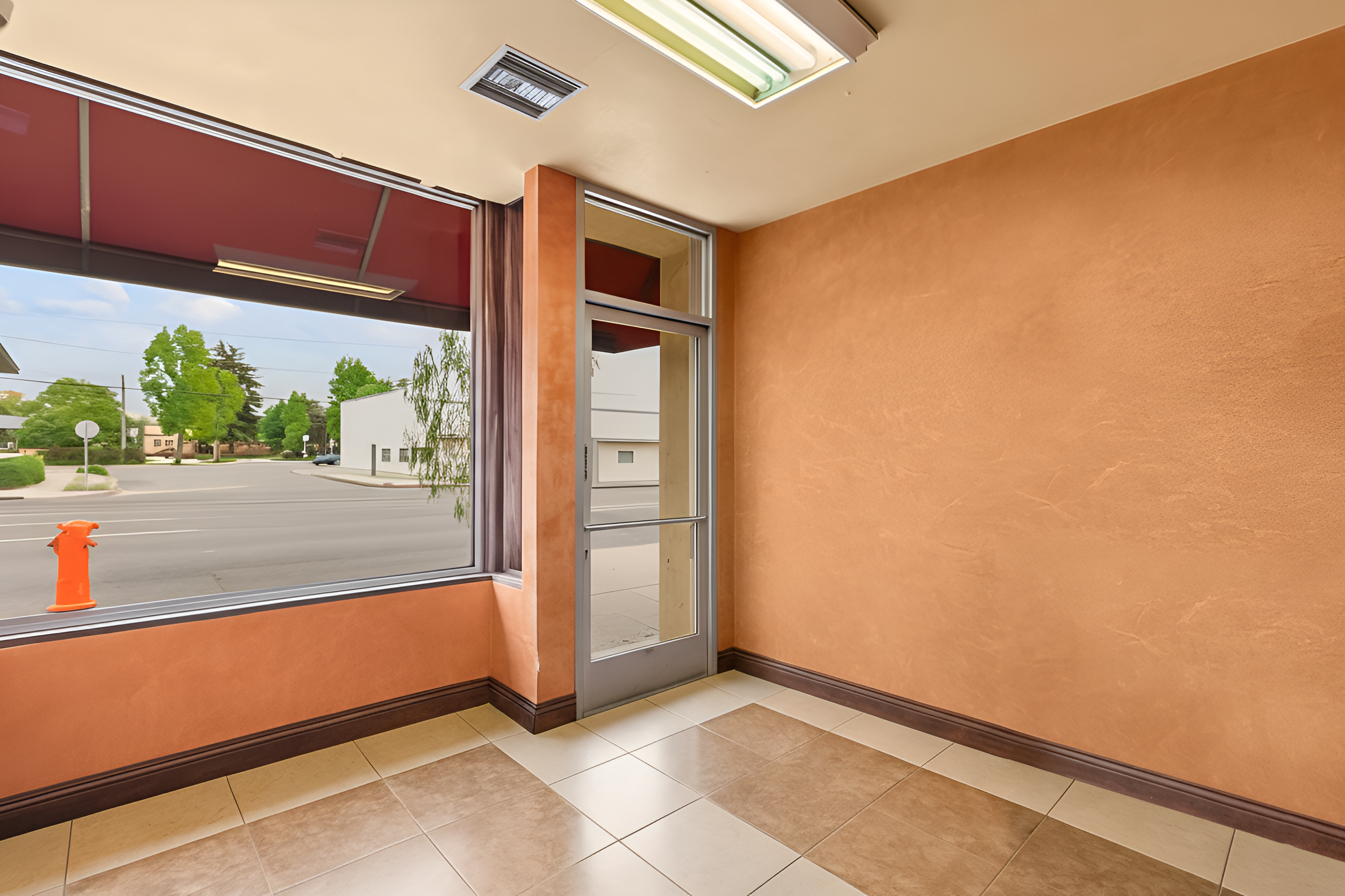 Retail in Burbank 4