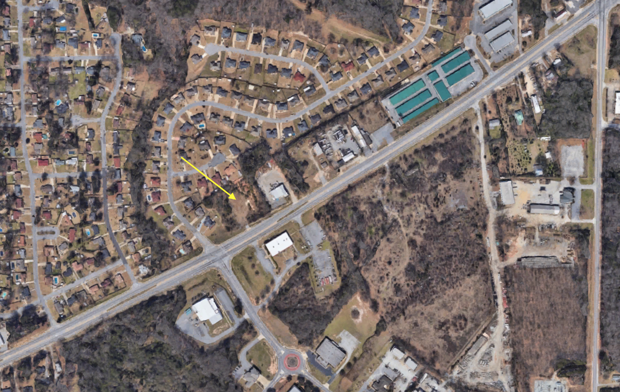Commercial Land on High-Traffic Macon Road