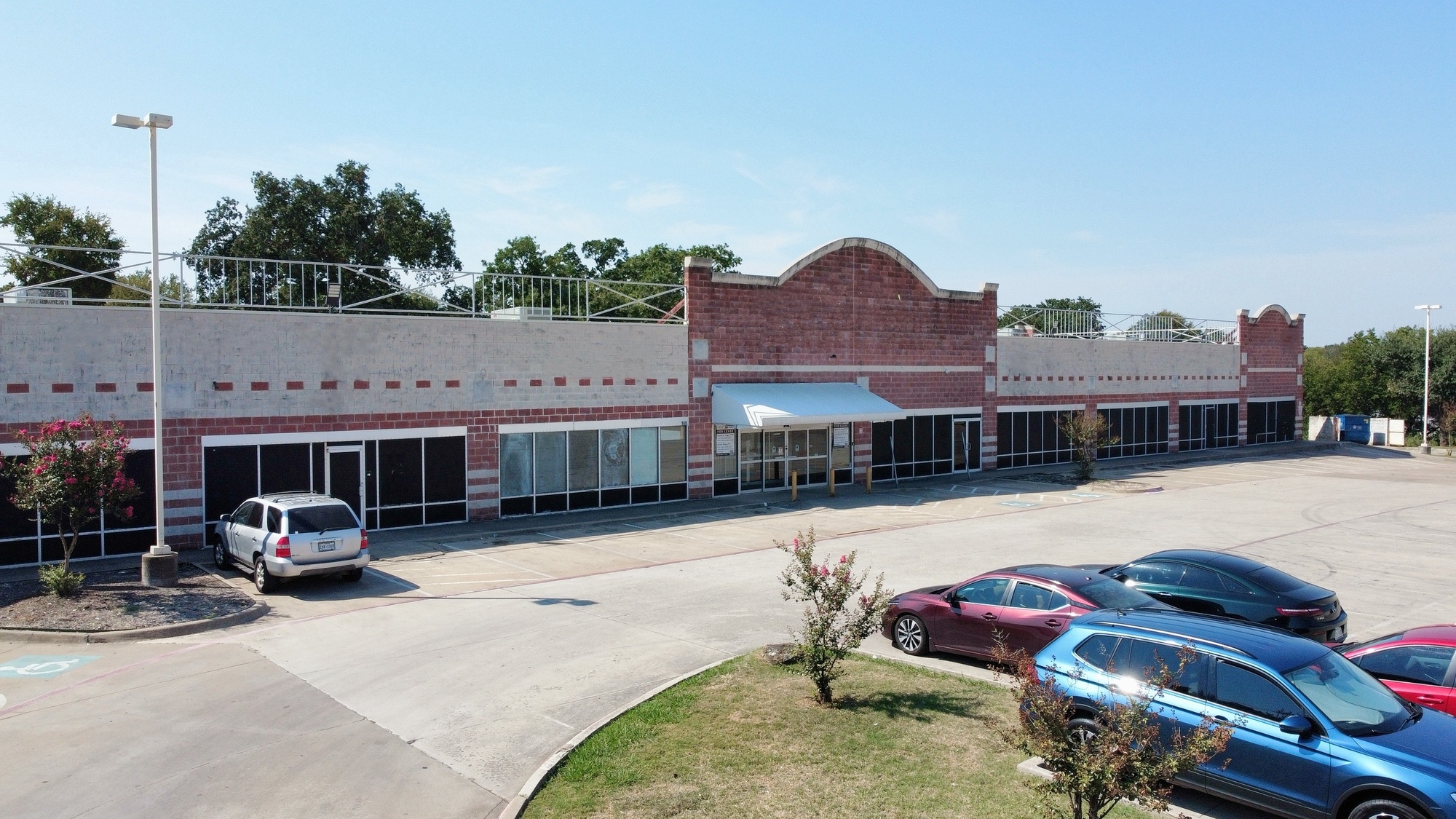 Golden Pioneer Plaza 5