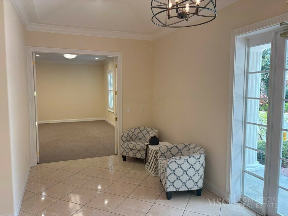 3192 Fruitville Rd - photo 18 of 31