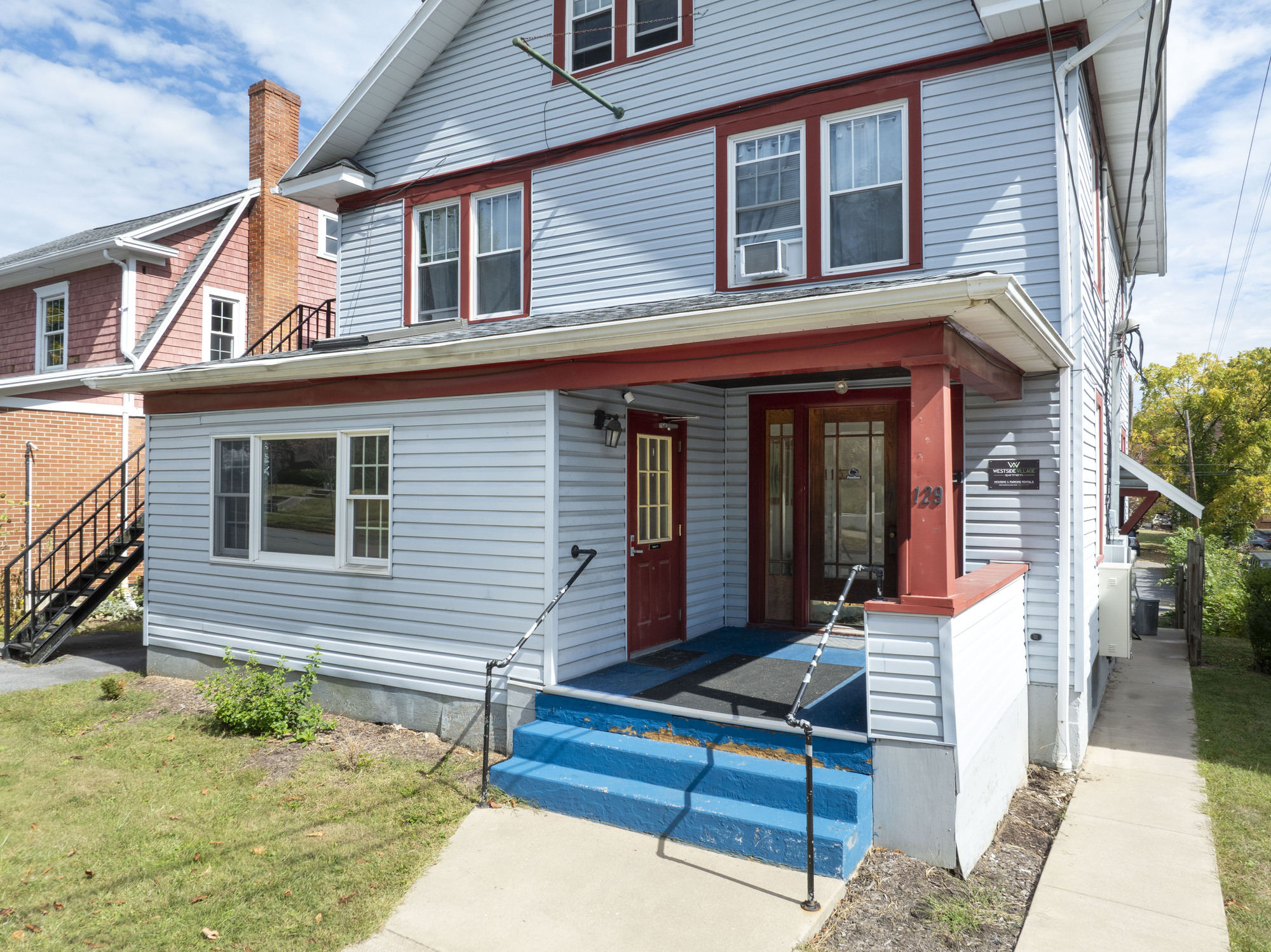 Flexible Professional Office Suites Near Penn State | 489–952 SF Available | 6 Parking Spaces