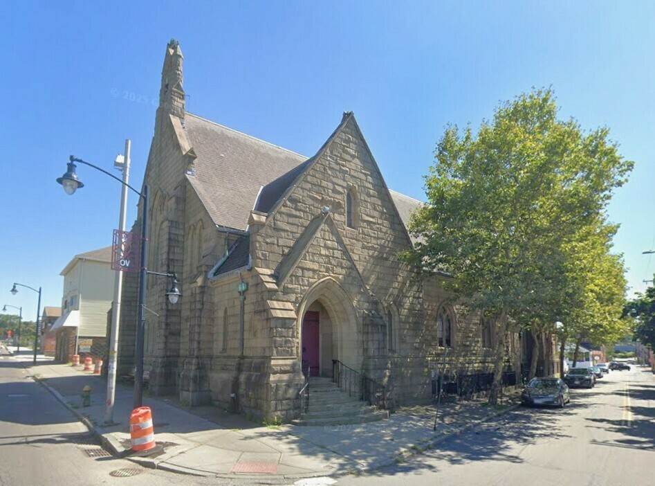 For Lease: Premier Multi-Use Facility -Formerly The King’s Cathedral
