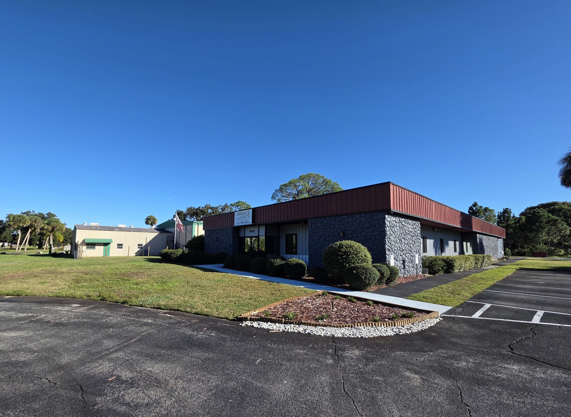 8000+/- SF Industrial Offices | Warehouse 4