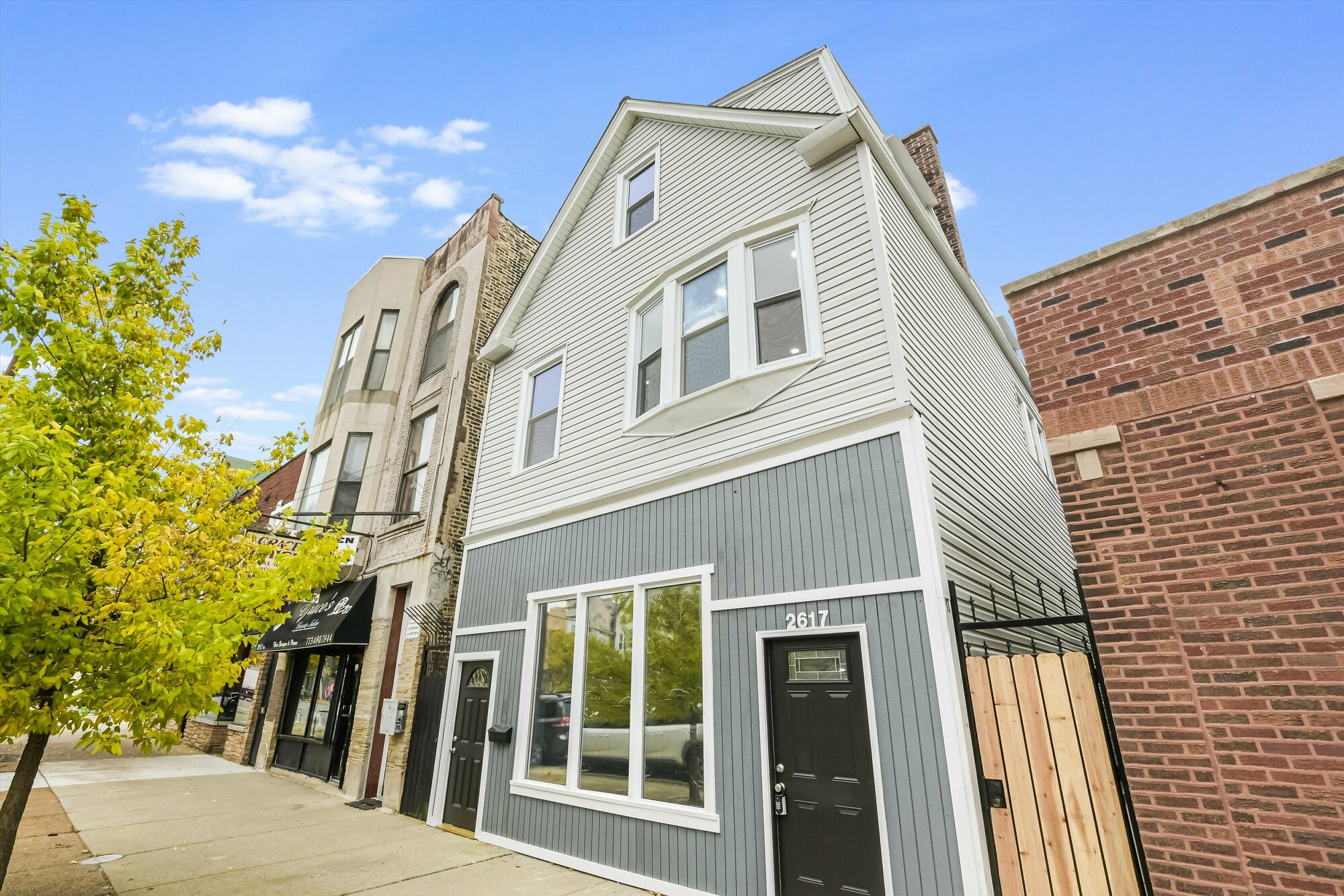 Retail Storefront in Logan Square