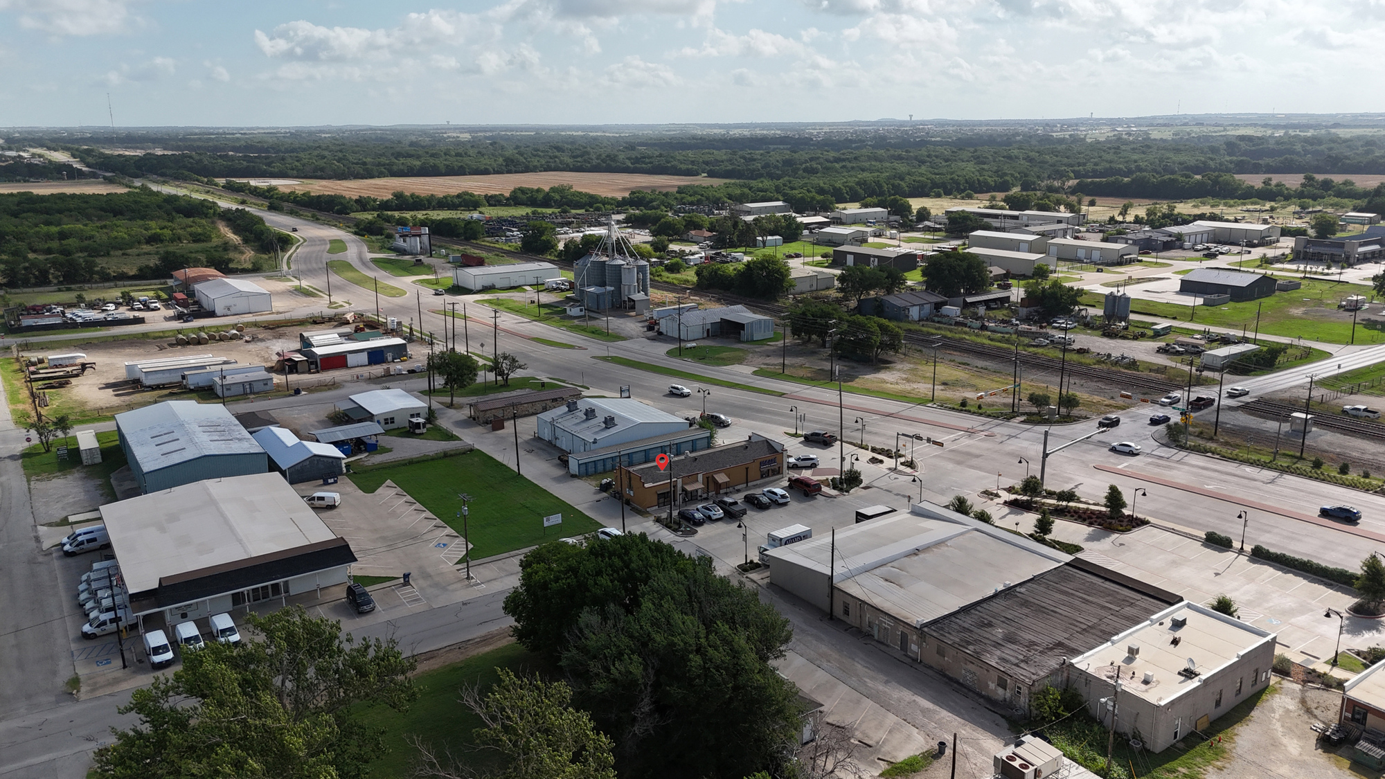 Prime Retail Space Available in Justin, TX – Ideal for Restaurant or Takeout! 3