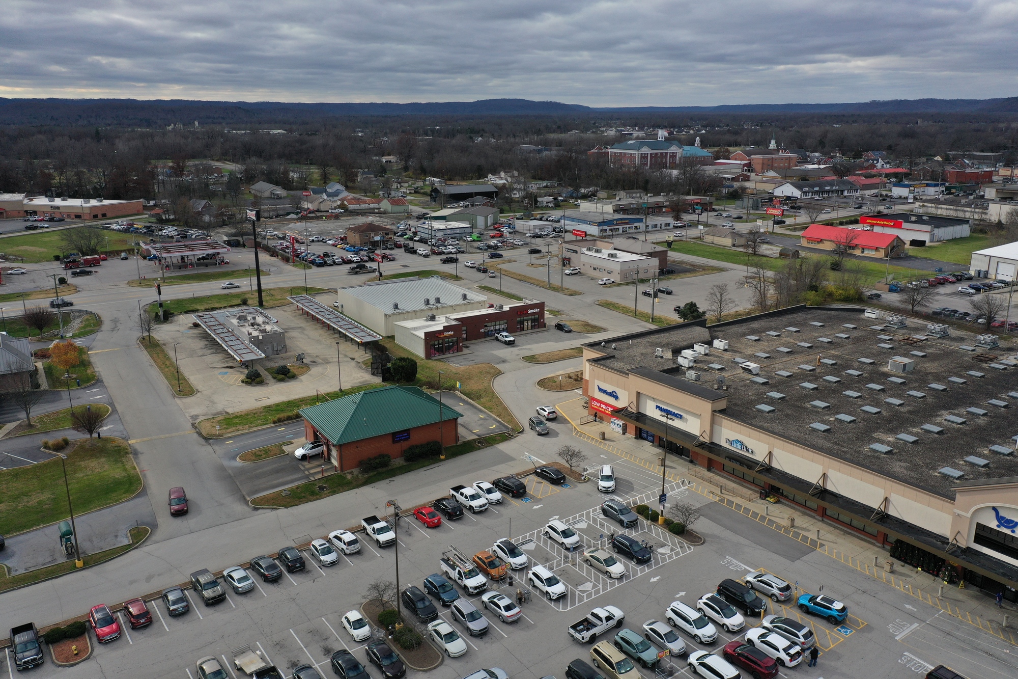 Free-Standing Shepherdsville Retail Building with Drive-Thru 4