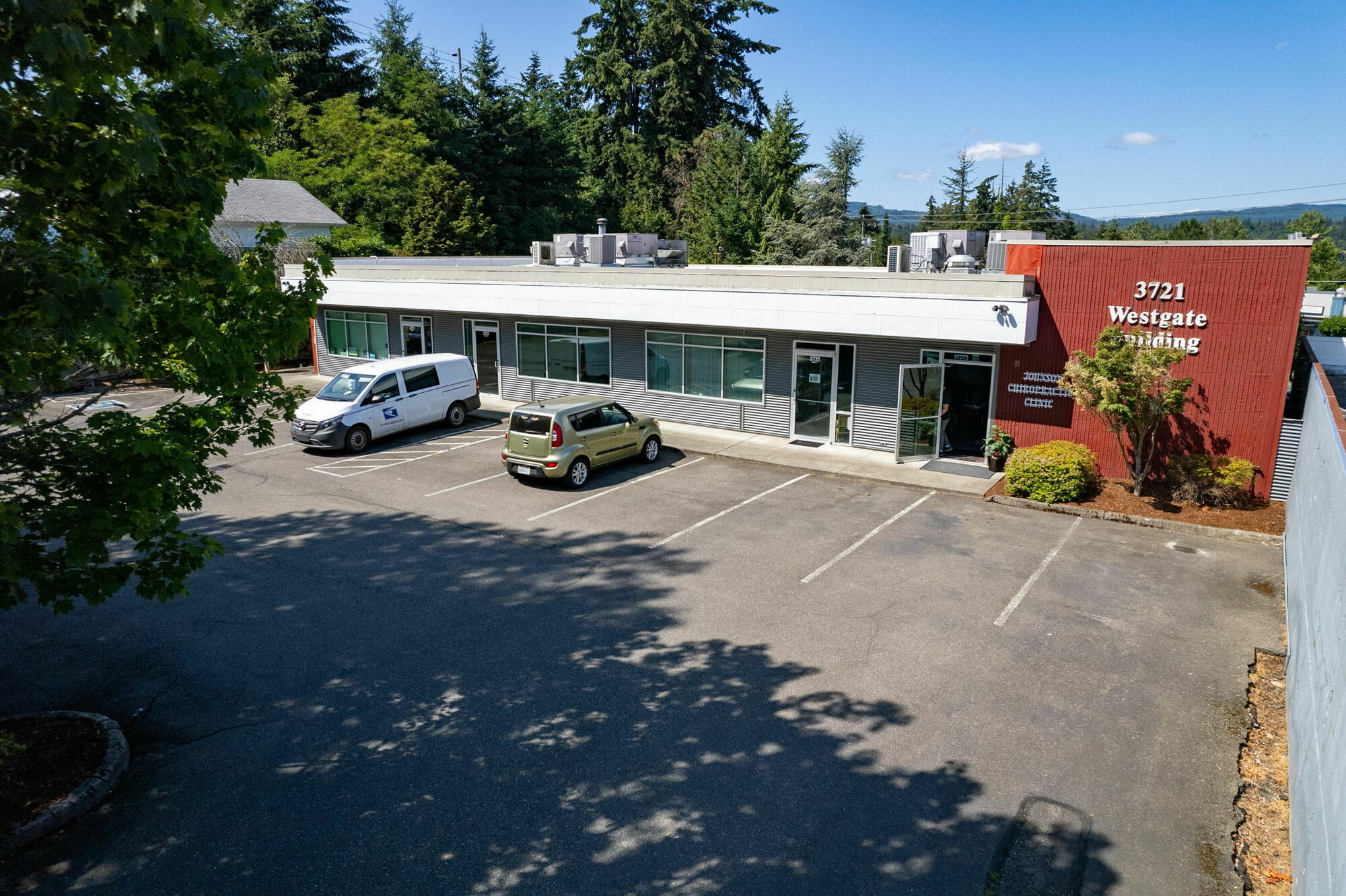Prime 1,620 SF Commercial Space off Kitsap Way 3