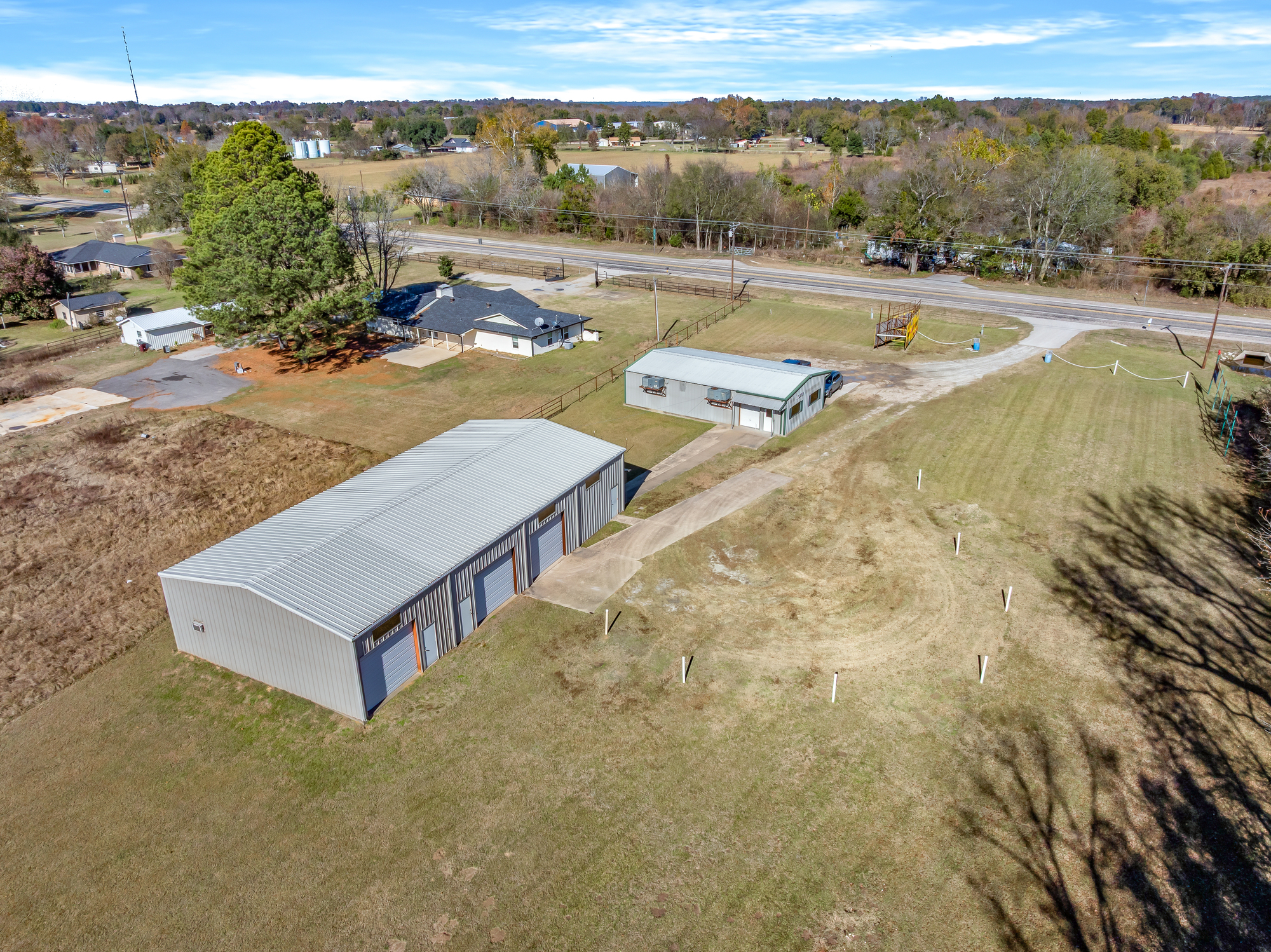 For Sale: 6 Acres + Retail Storefront + Flex Warehouse with Two Apartments 5