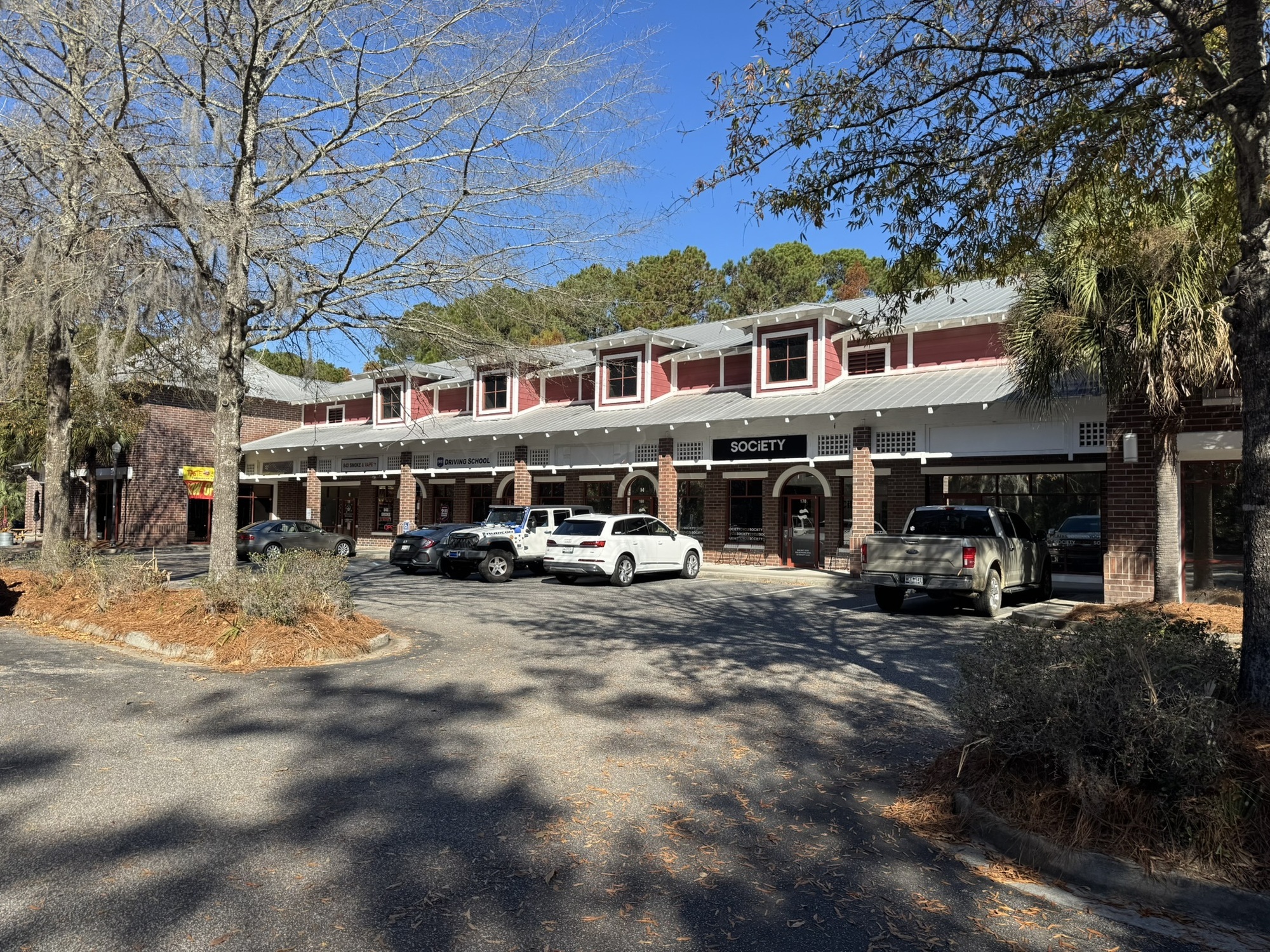 Shoppes at Brickyard, Mount Pleasant, SC for lease