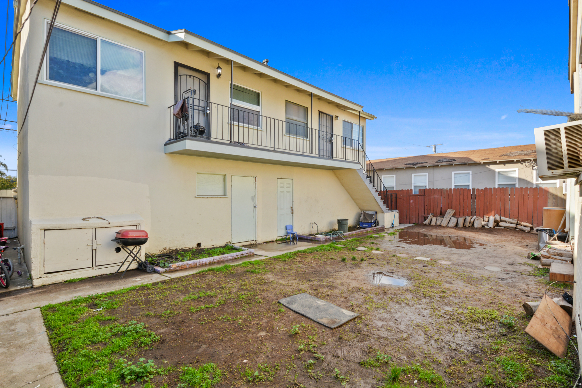 1341 Stanley Avenue thumbnail 3