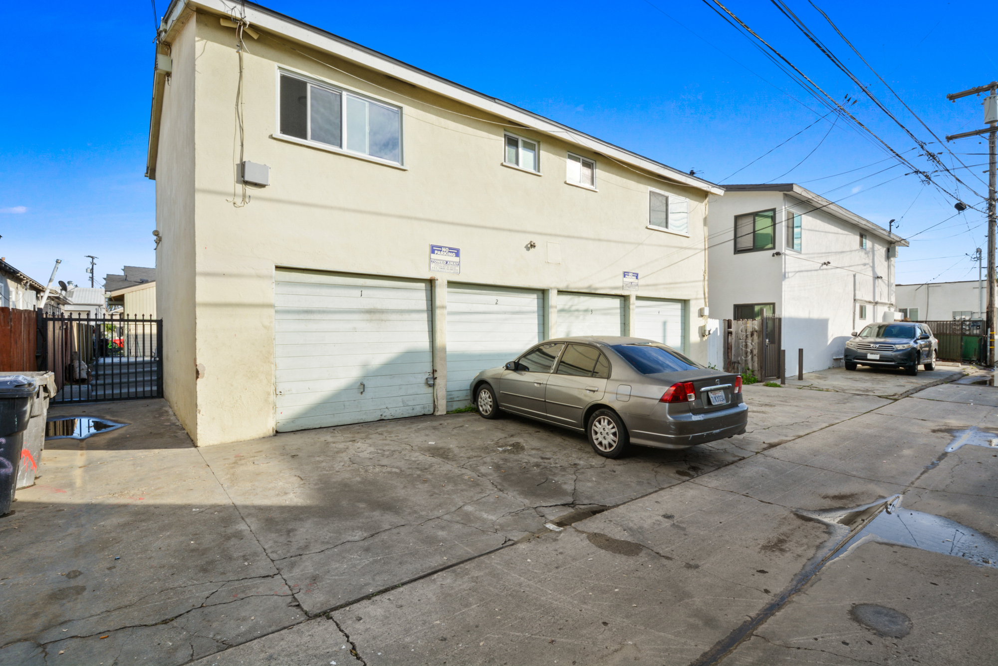 1341 Stanley Avenue thumbnail 4