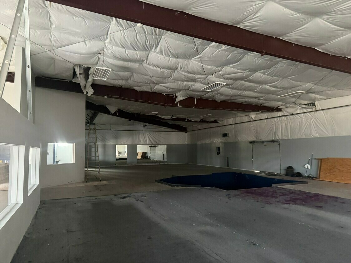 9200 SF of Buit out open gymnastic spcae and 2000 SF of Open Space perfect for office or restaurant or café  4