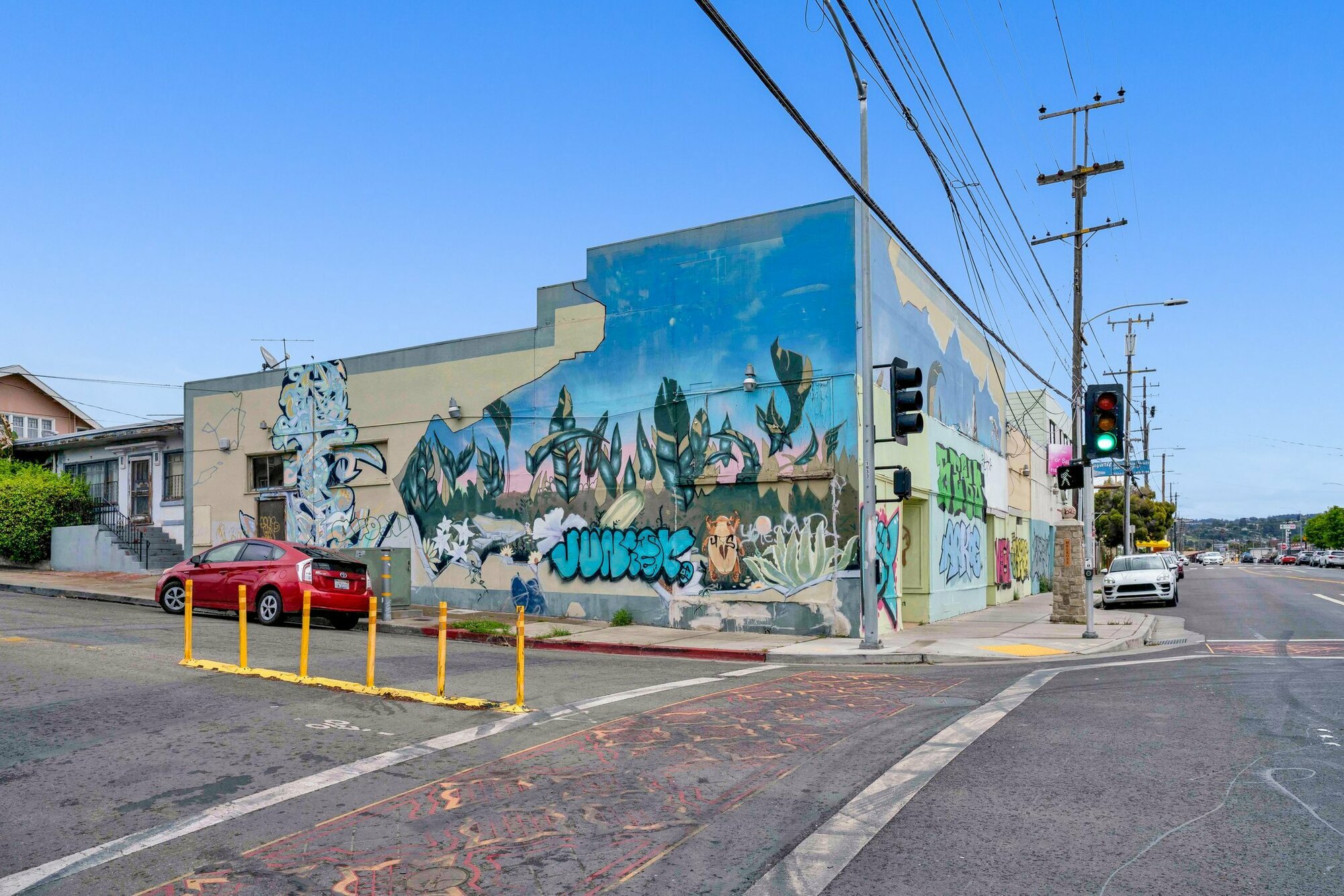 5300-5308 Foothill Blvd