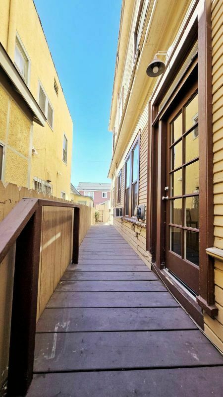 1304 W 17th Street thumbnail 13