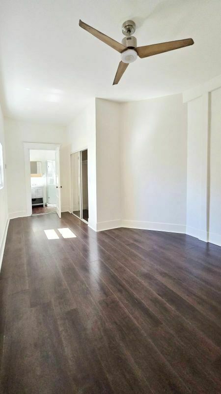 1304 W 17th Street thumbnail 16