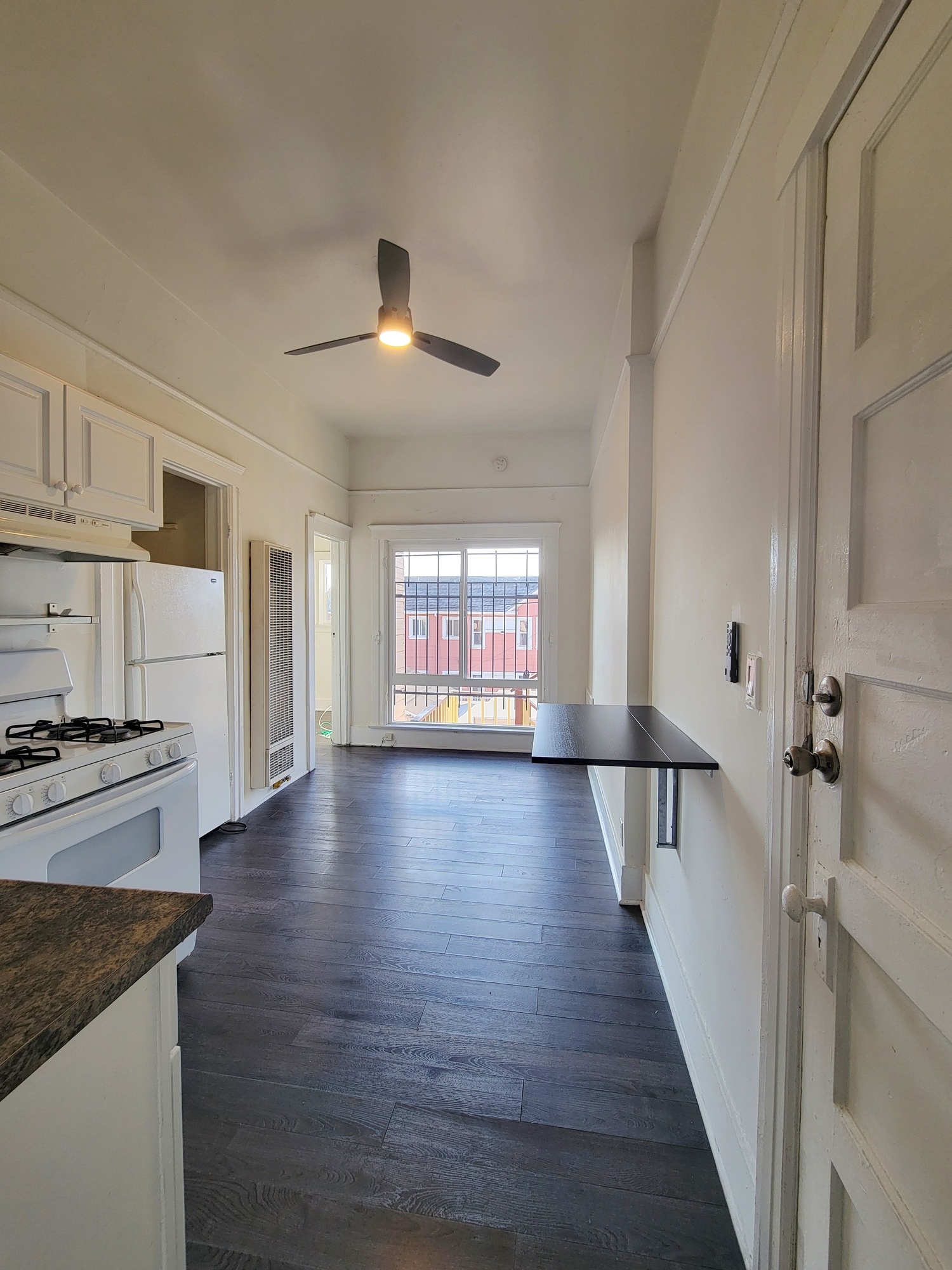1304 W 17th Street thumbnail 27