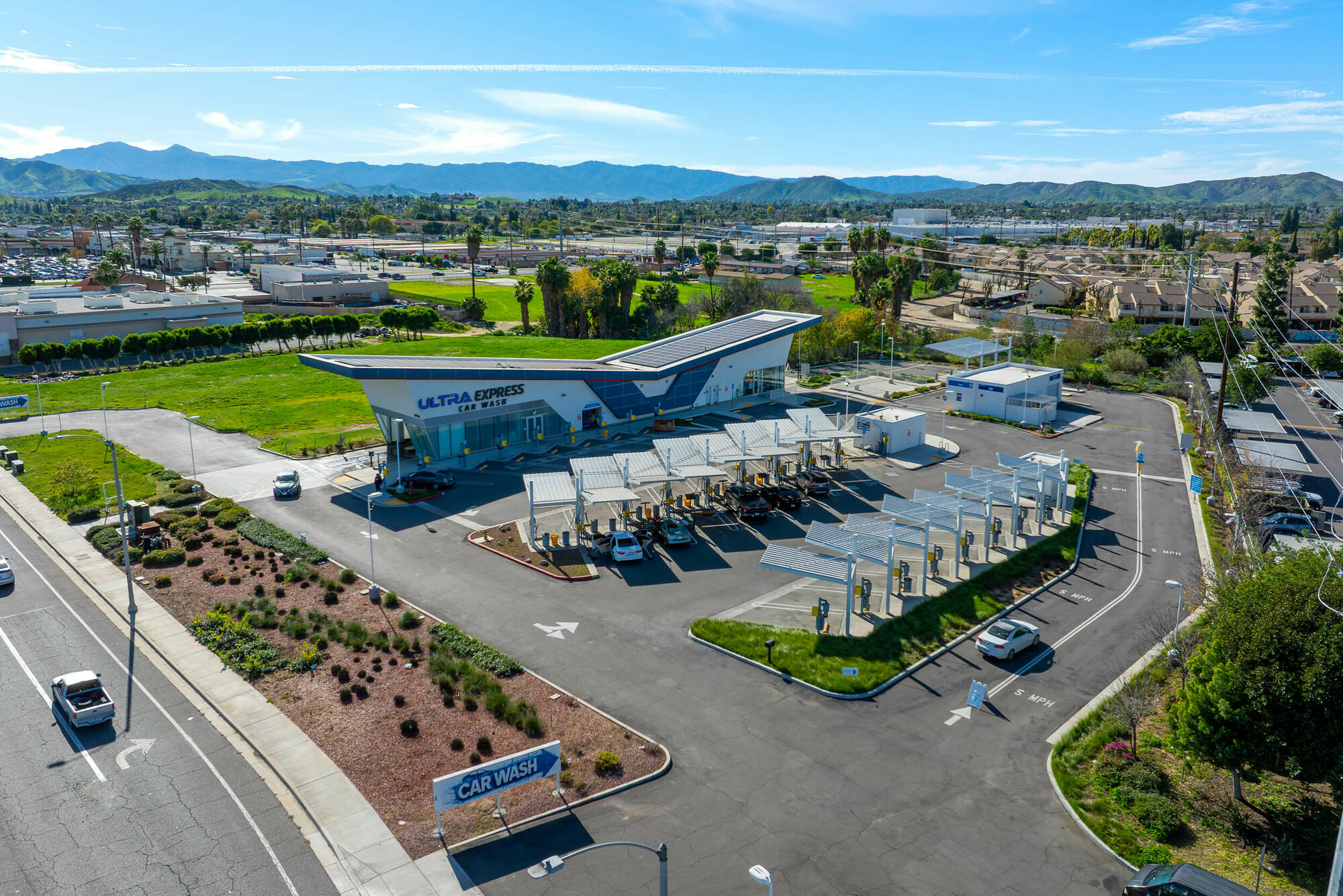 Retail in Riverside 4