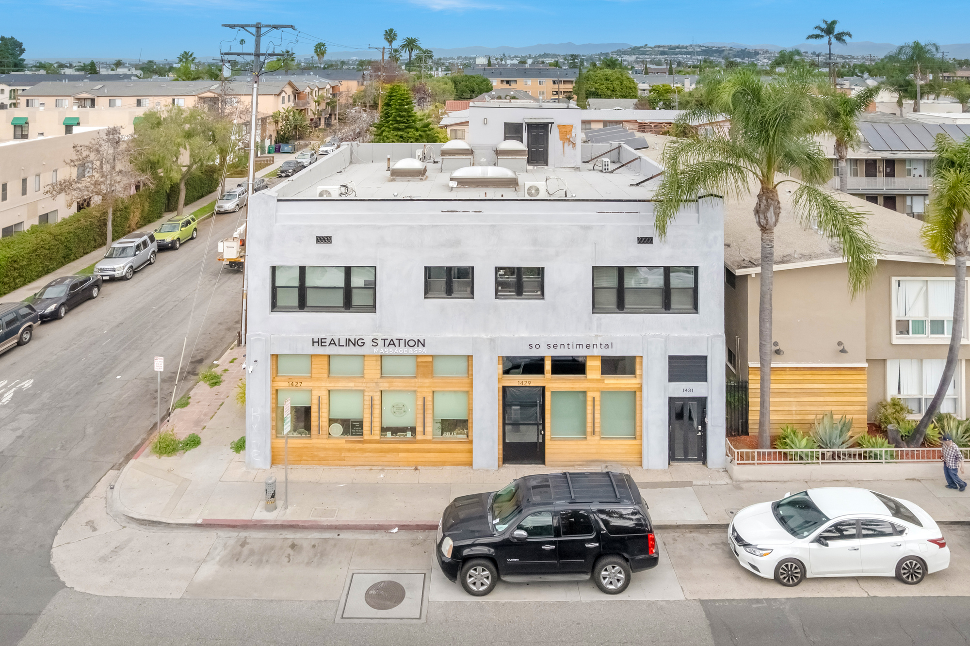 1427 E 4th St thumbnail 24