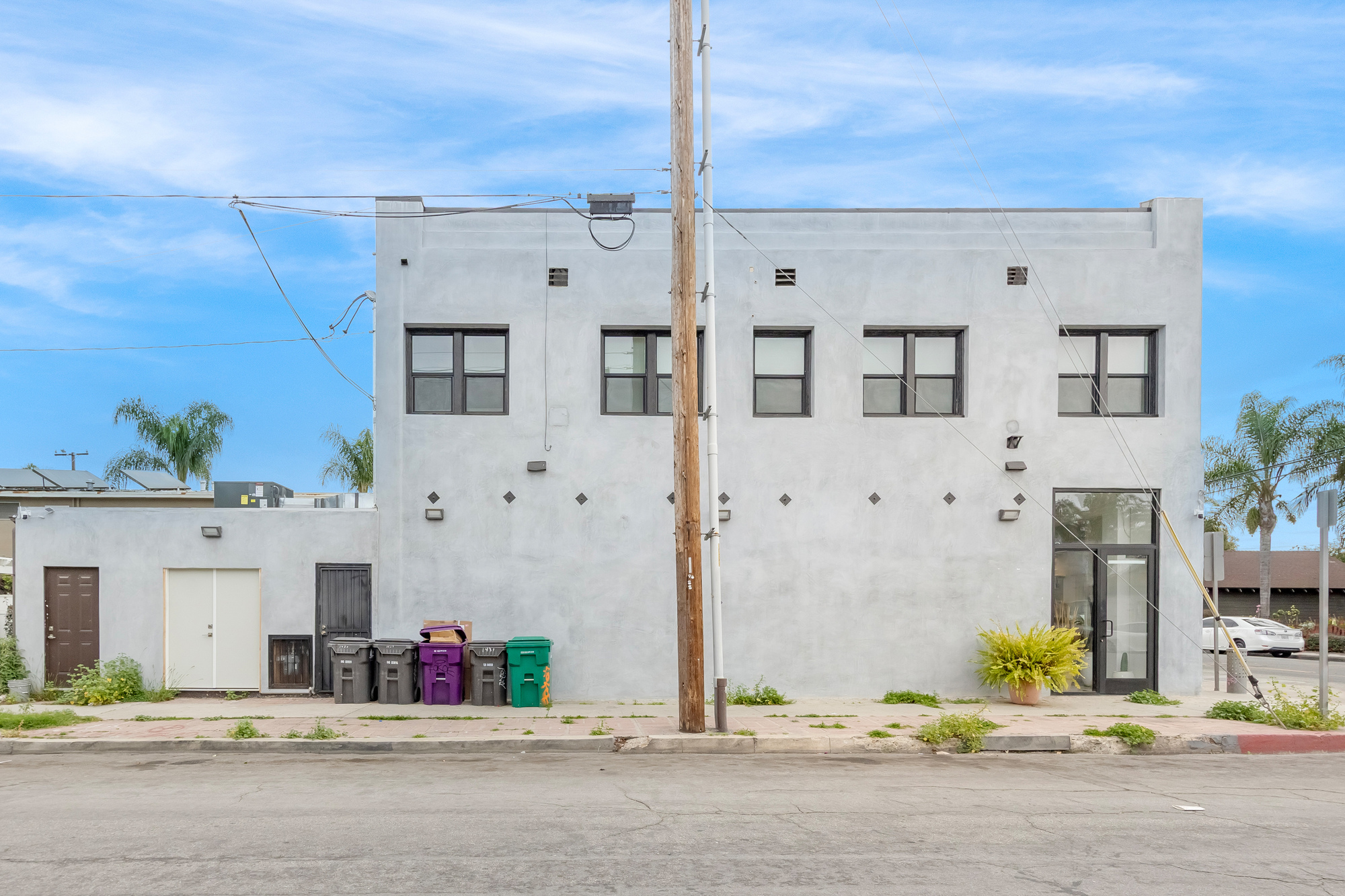 1427 E 4th St thumbnail 29
