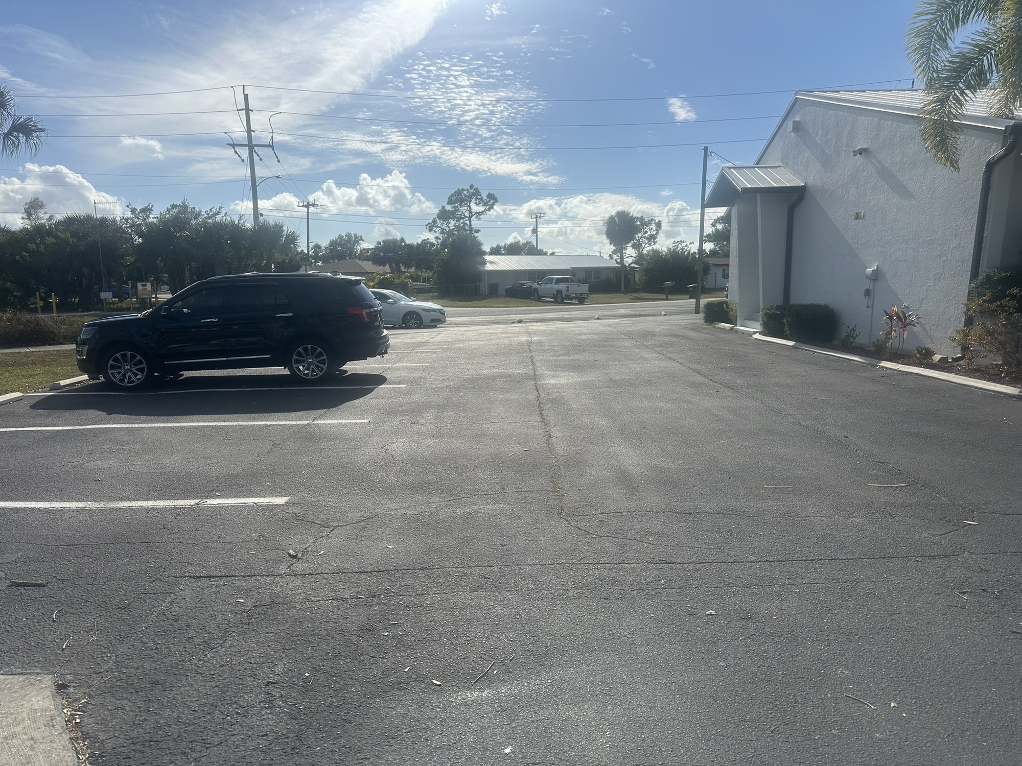 2841 Tamiami Trl - photo 6 of 74