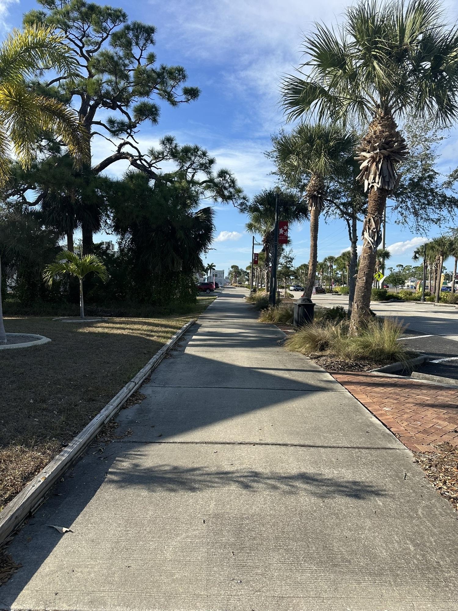 2841 Tamiami Trl - photo 10 of 74