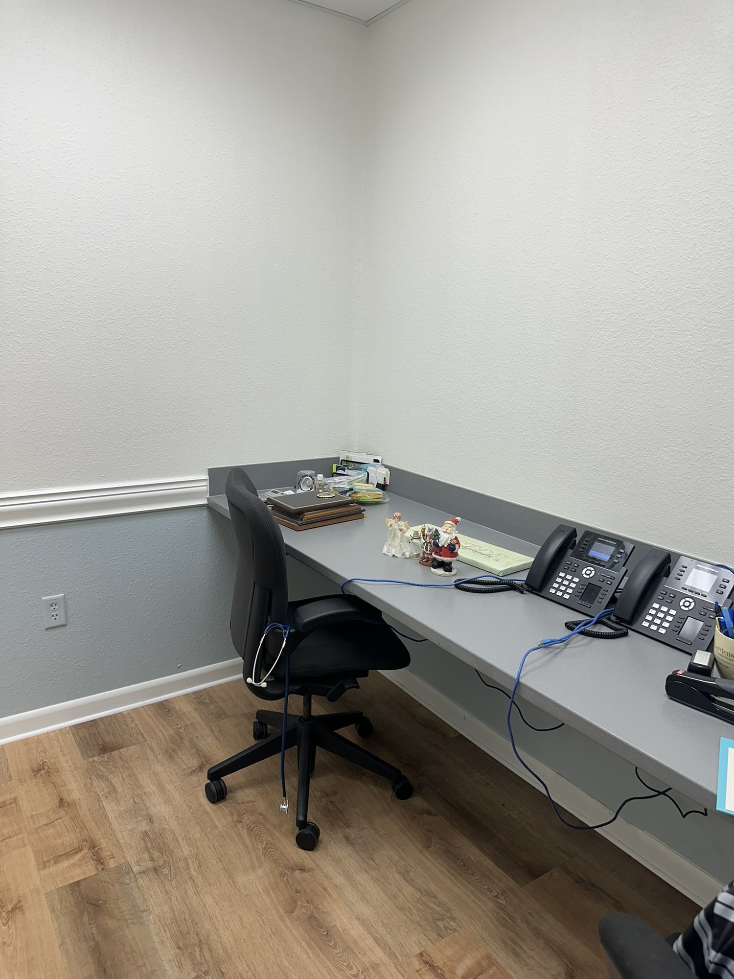 2841 Tamiami Trl - photo 22 of 74