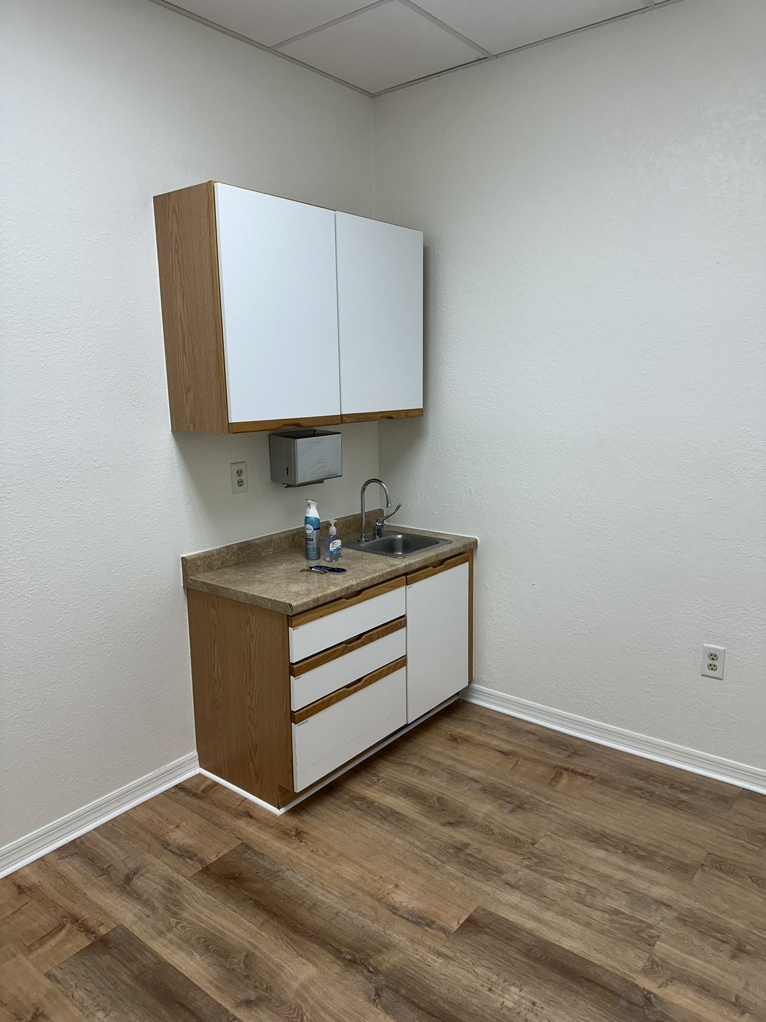 2841 Tamiami Trl - photo 28 of 74