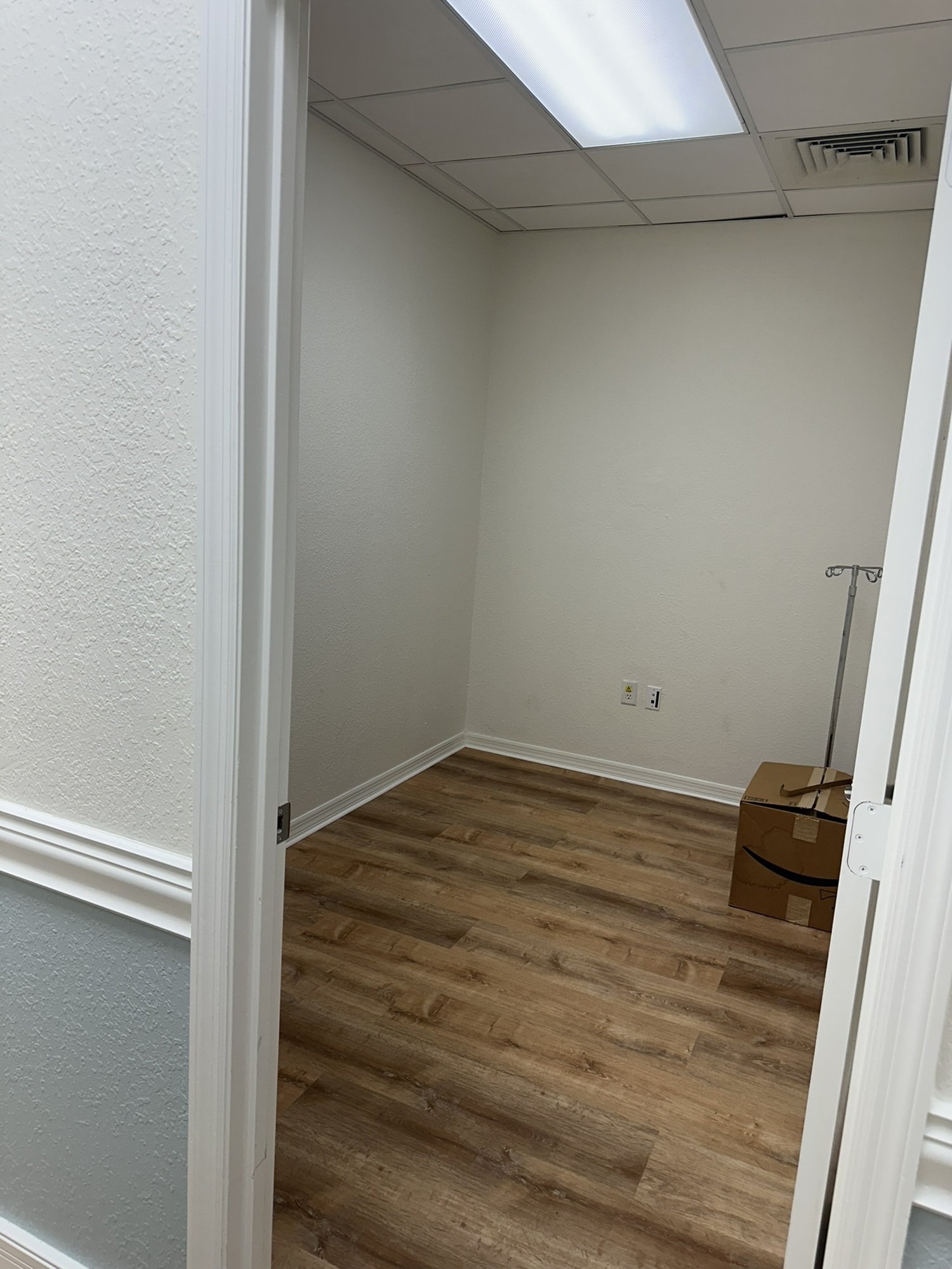 2841 Tamiami Trl - photo 38 of 74