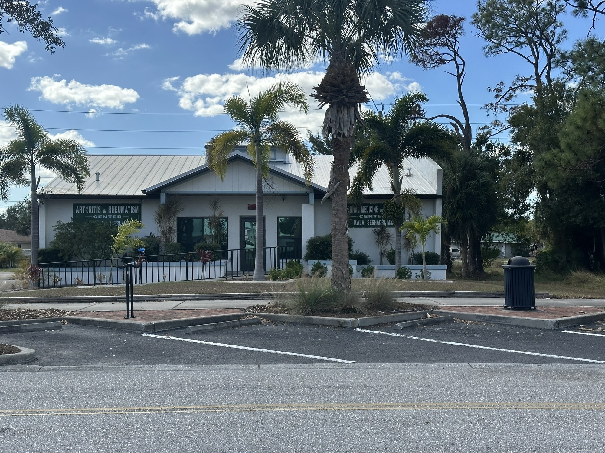 2841 Tamiami Trl - photo 62 of 74