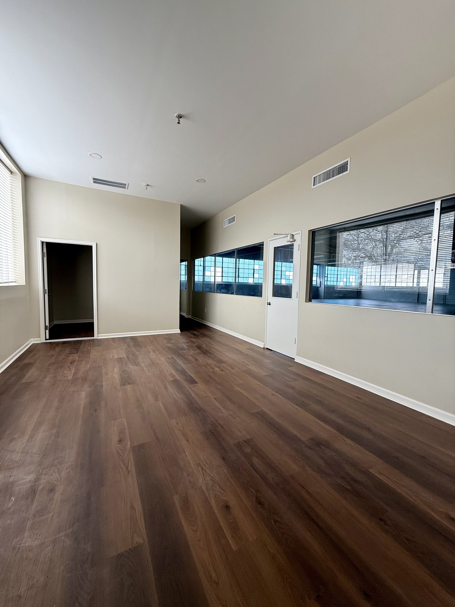 ±7,520 SF Renovated Flex Warehouse Space Available