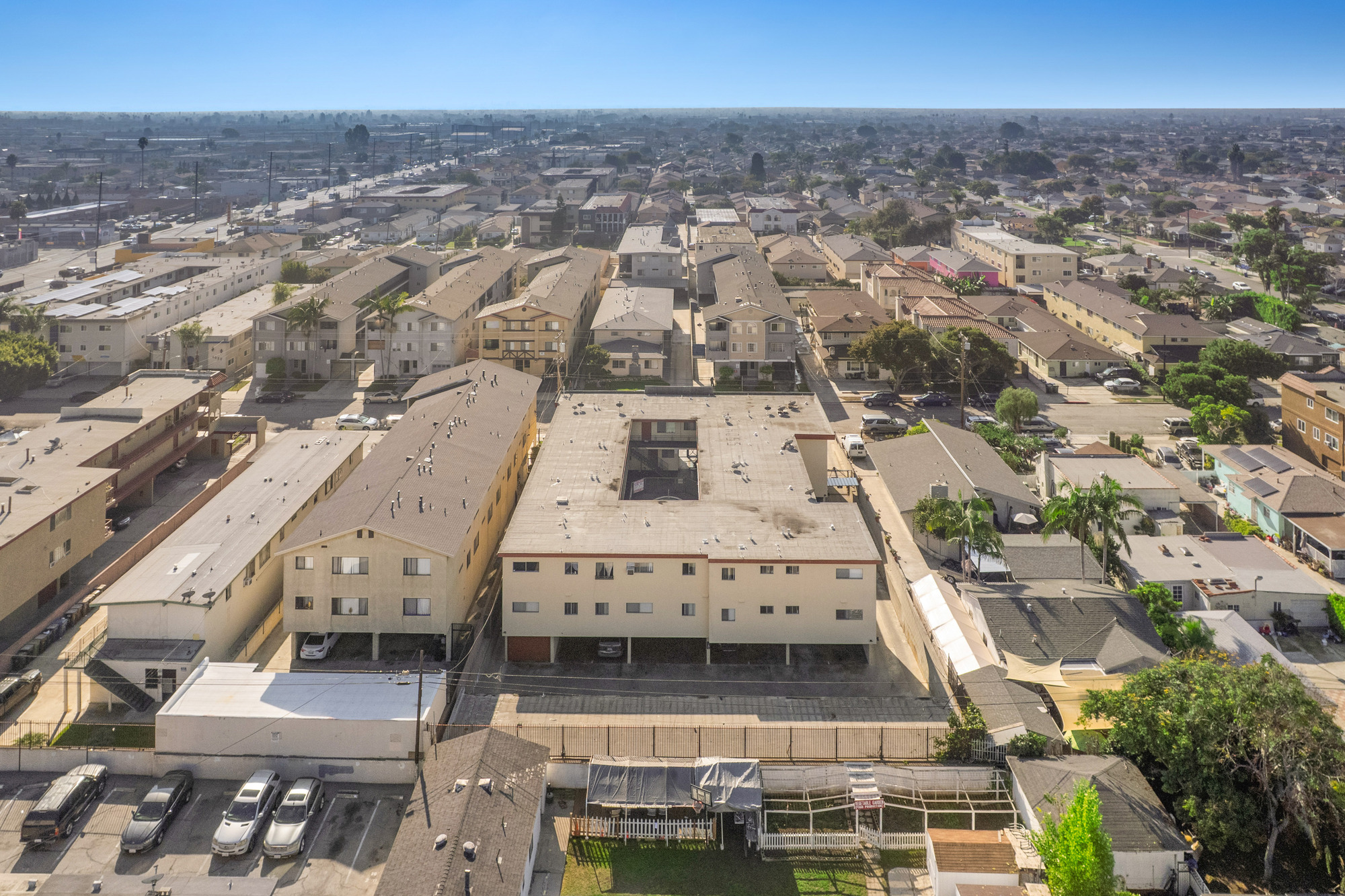 The Crest Apartments thumbnail 4