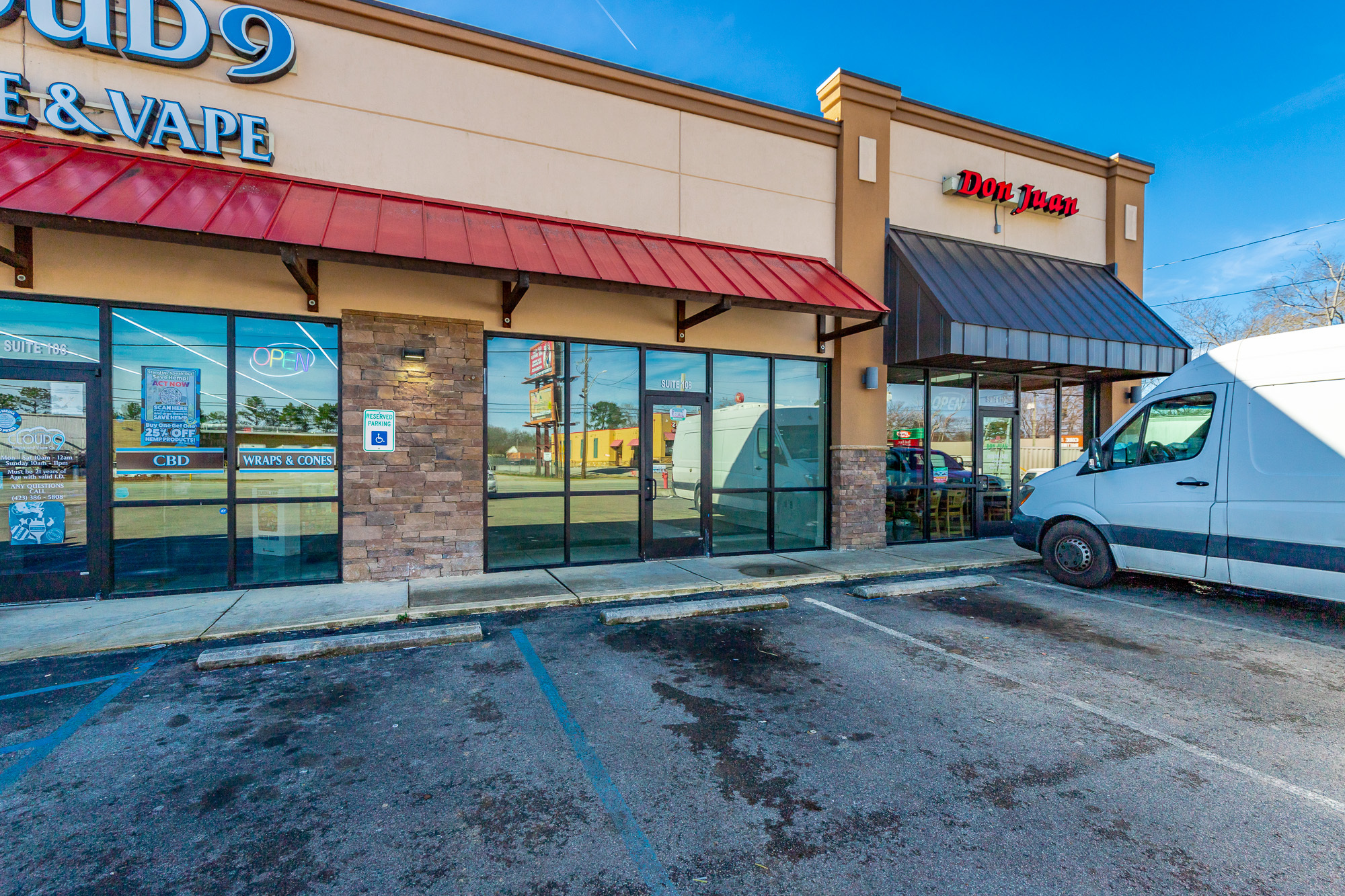 1400 SF Retail / Office for Lease on Ringgold Rd 3