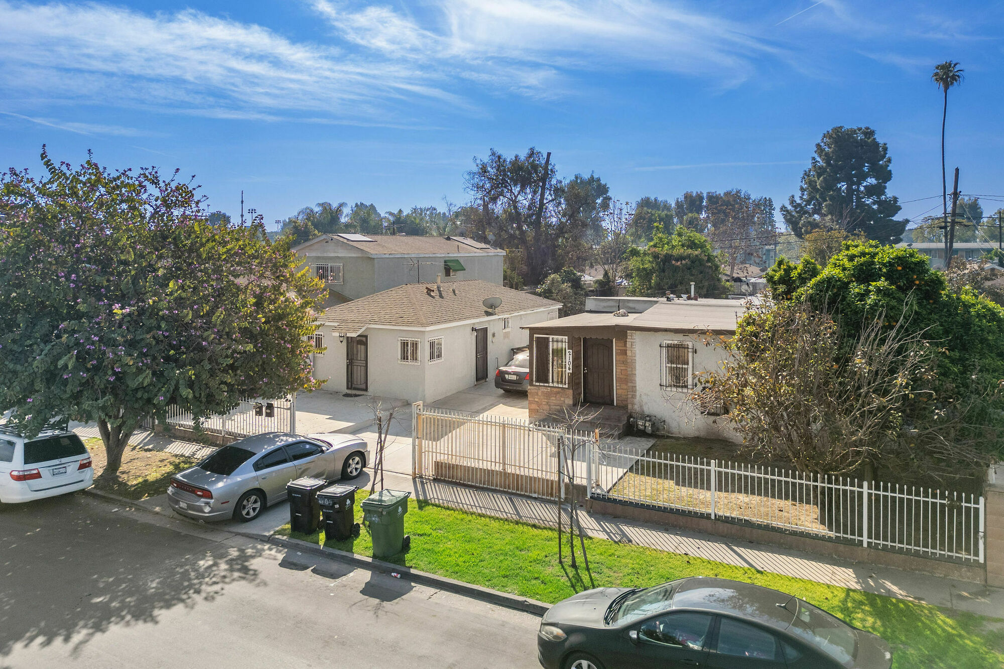 2104 E 113th St thumbnail 4
