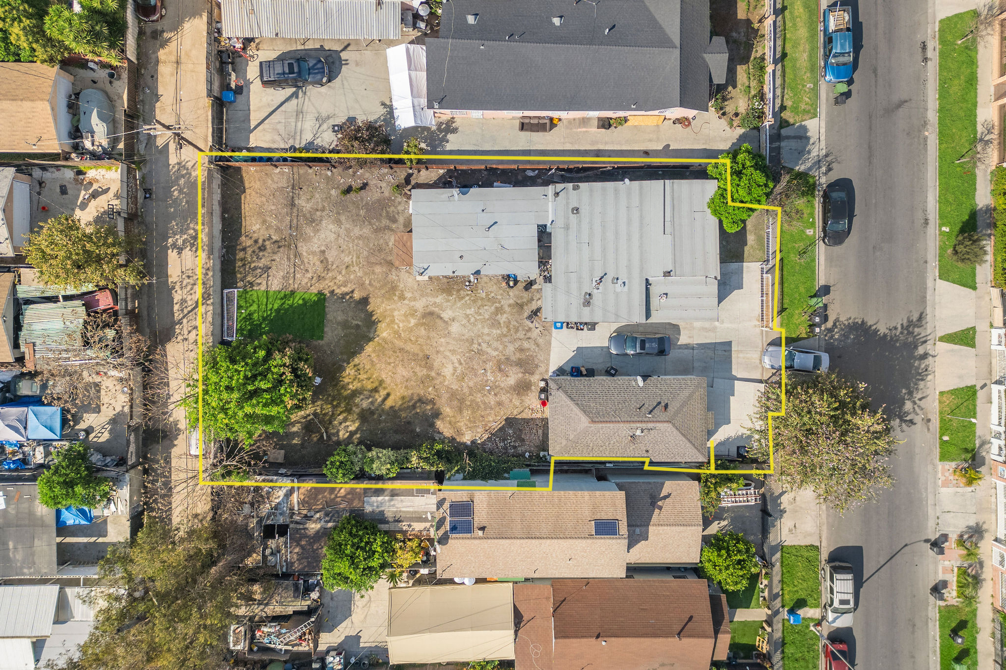 2104 E 113th St thumbnail 6