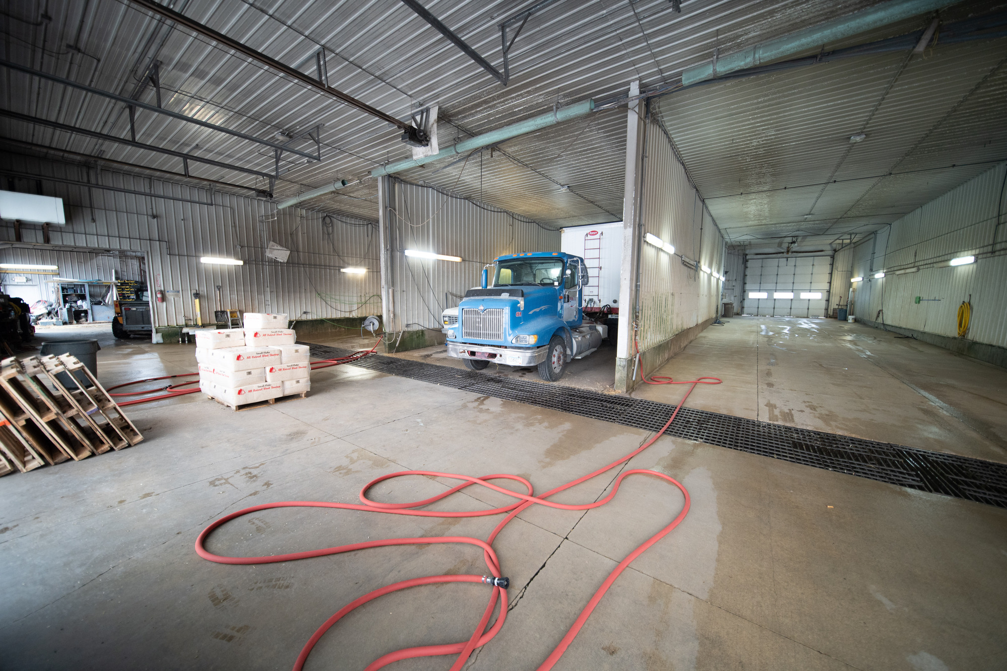 MOTIVATED SELLER | AUSTIN, MN TRUCK WASH 4
