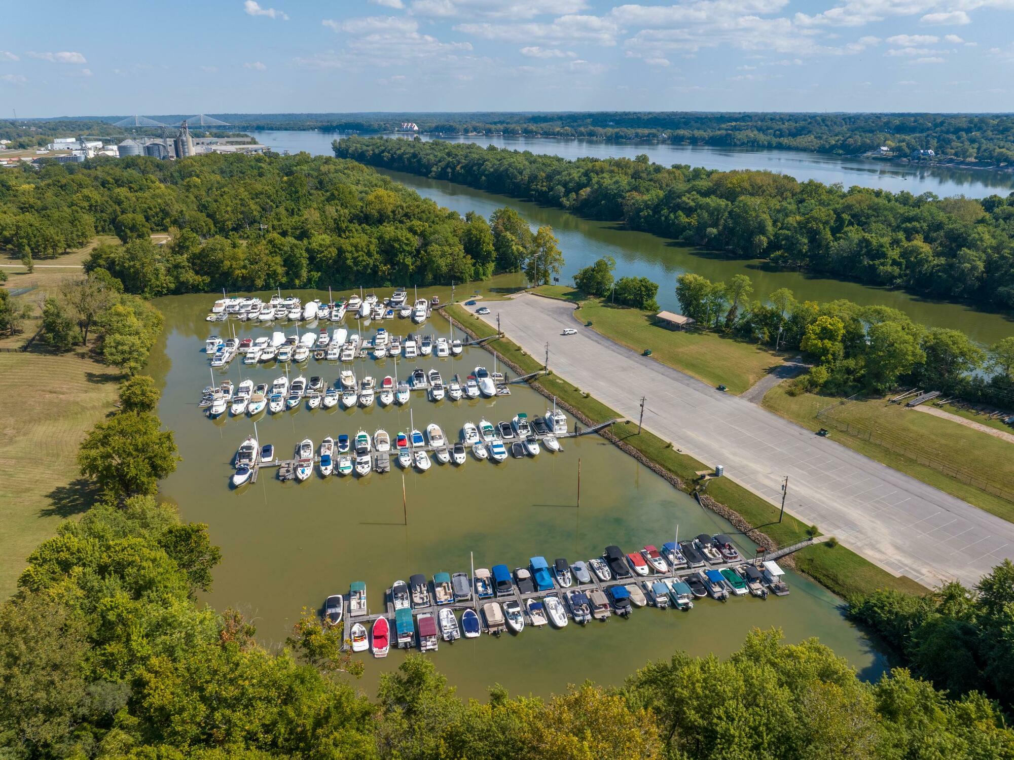 Stabilized Marina | 180 Slips | Ohio River | 8.21% Cap Rate 5