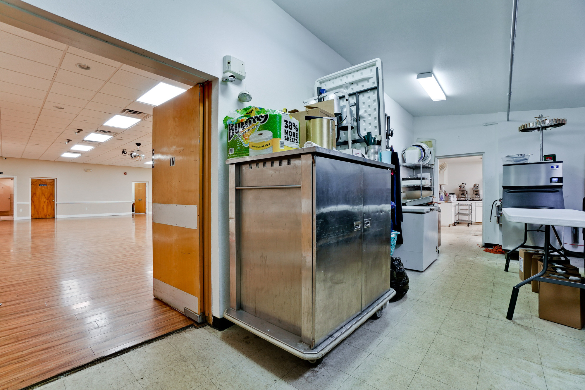 4880 Fruitville Rd - photo 22 of 76