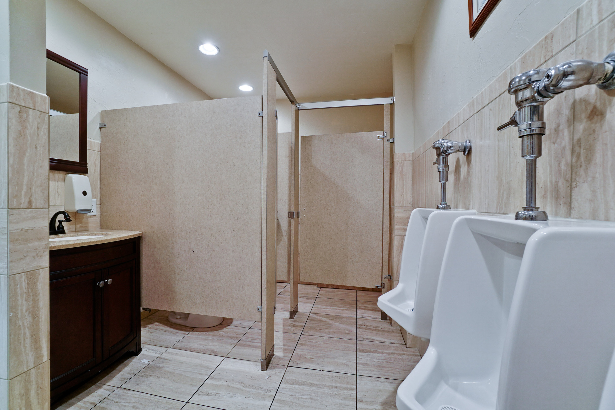 4880 Fruitville Rd - photo 24 of 76