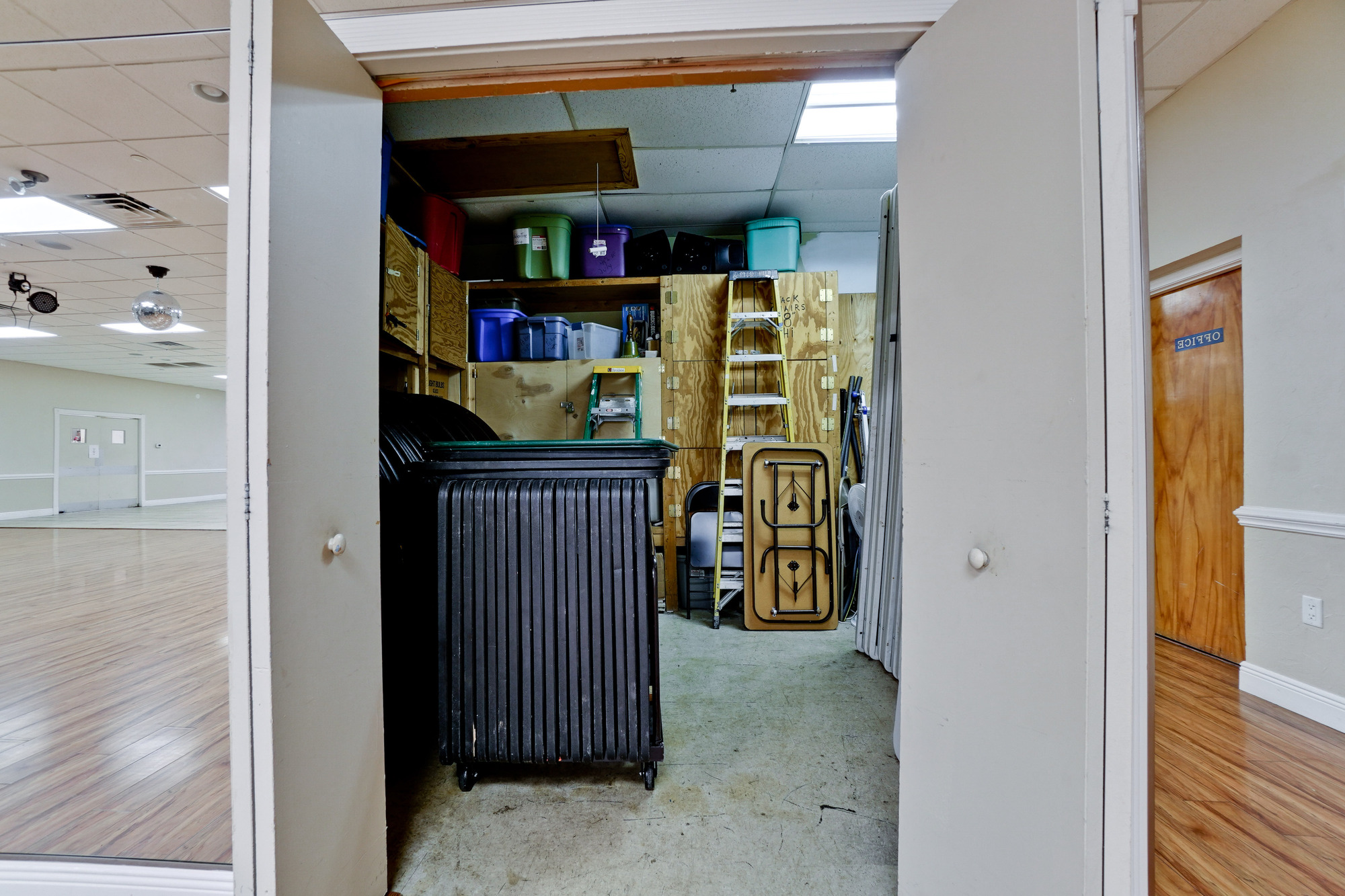 4880 Fruitville Rd - photo 34 of 76